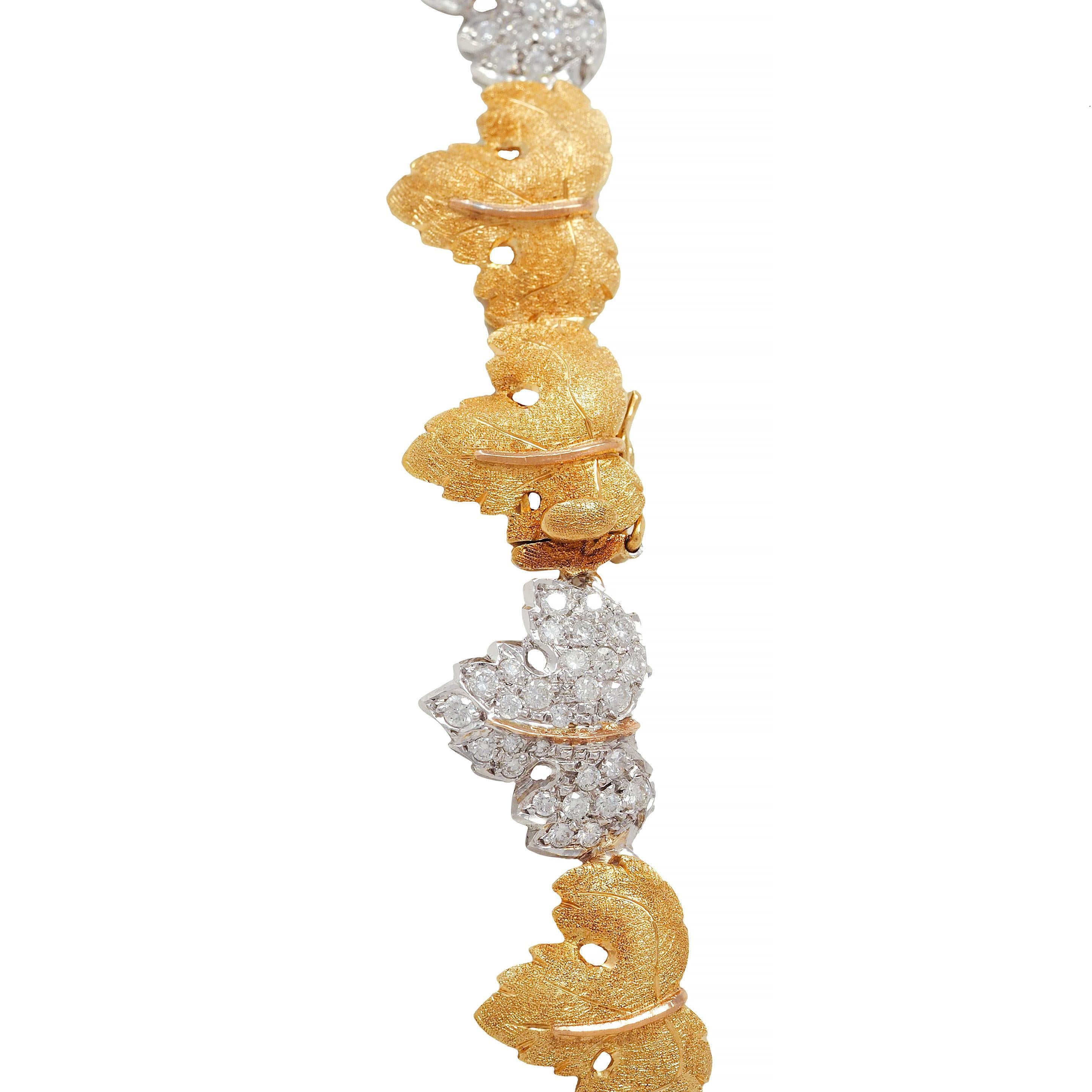 Buccellati 1950er Jahre Diamant 18 Karat zweifarbiges Gold Segrinato Leaf Vintage Halskette im Angebot 2