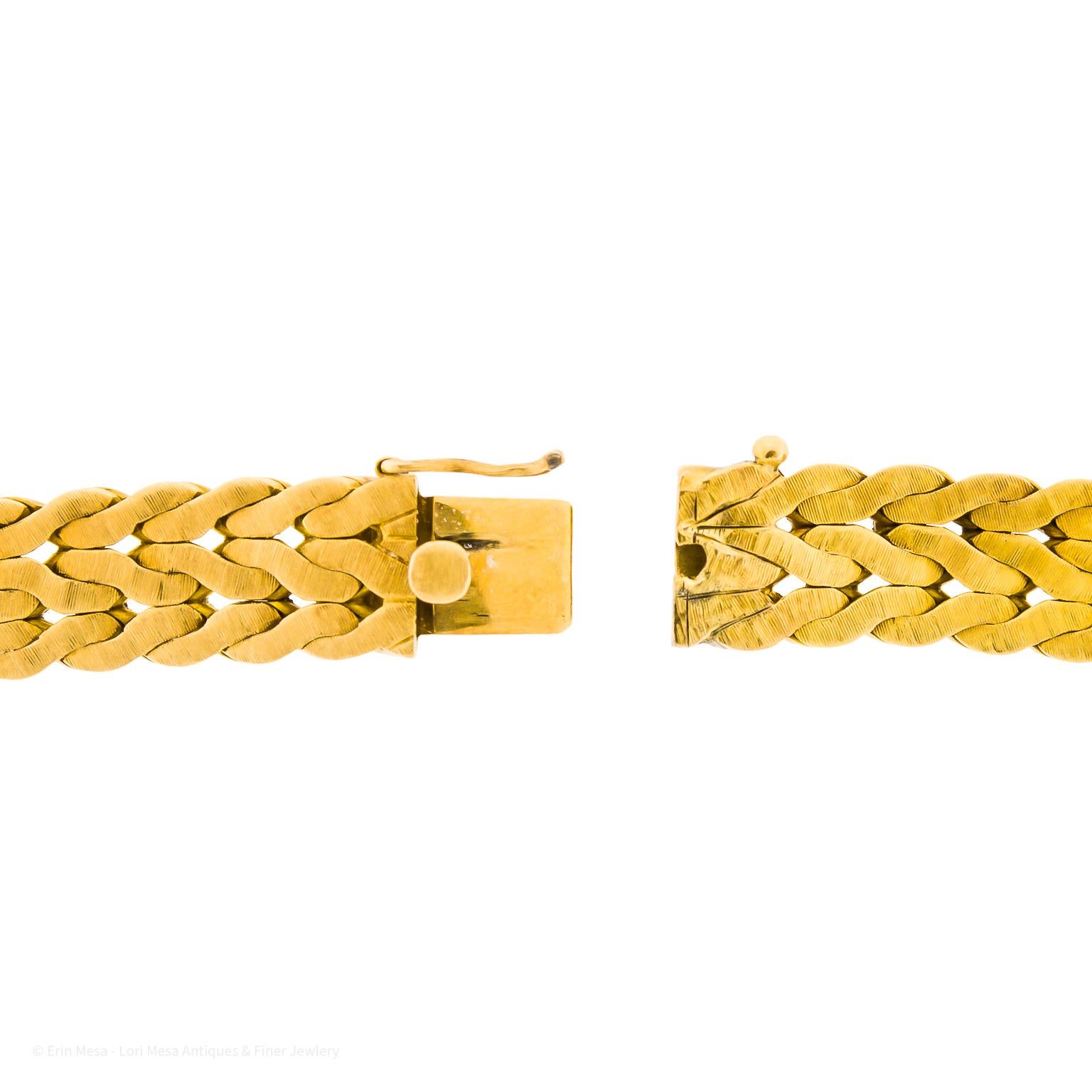 Buccellati 1960s 18KT Braided Yellow Gold Choker Necklace In Good Condition In Wheaton, IL