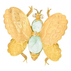 Buccellati 1960s 4.00 Carat Emerald Seed Pearl 18 Karat Gold Butterfly Brooch