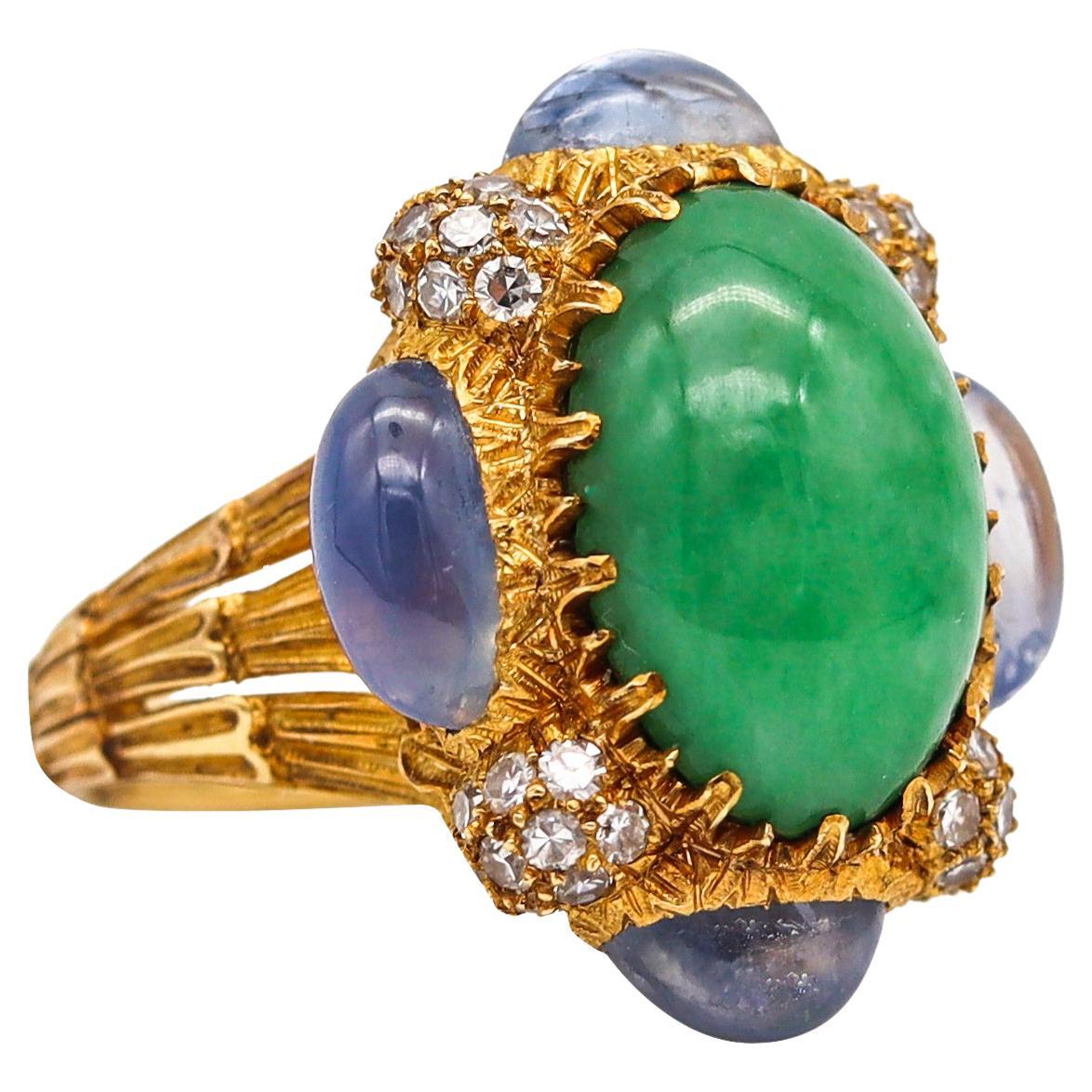 Buccellati 1970 Milano Jadeite Ring 18 Kt Gold 10.32 Ctw Sapphires and Diamonds