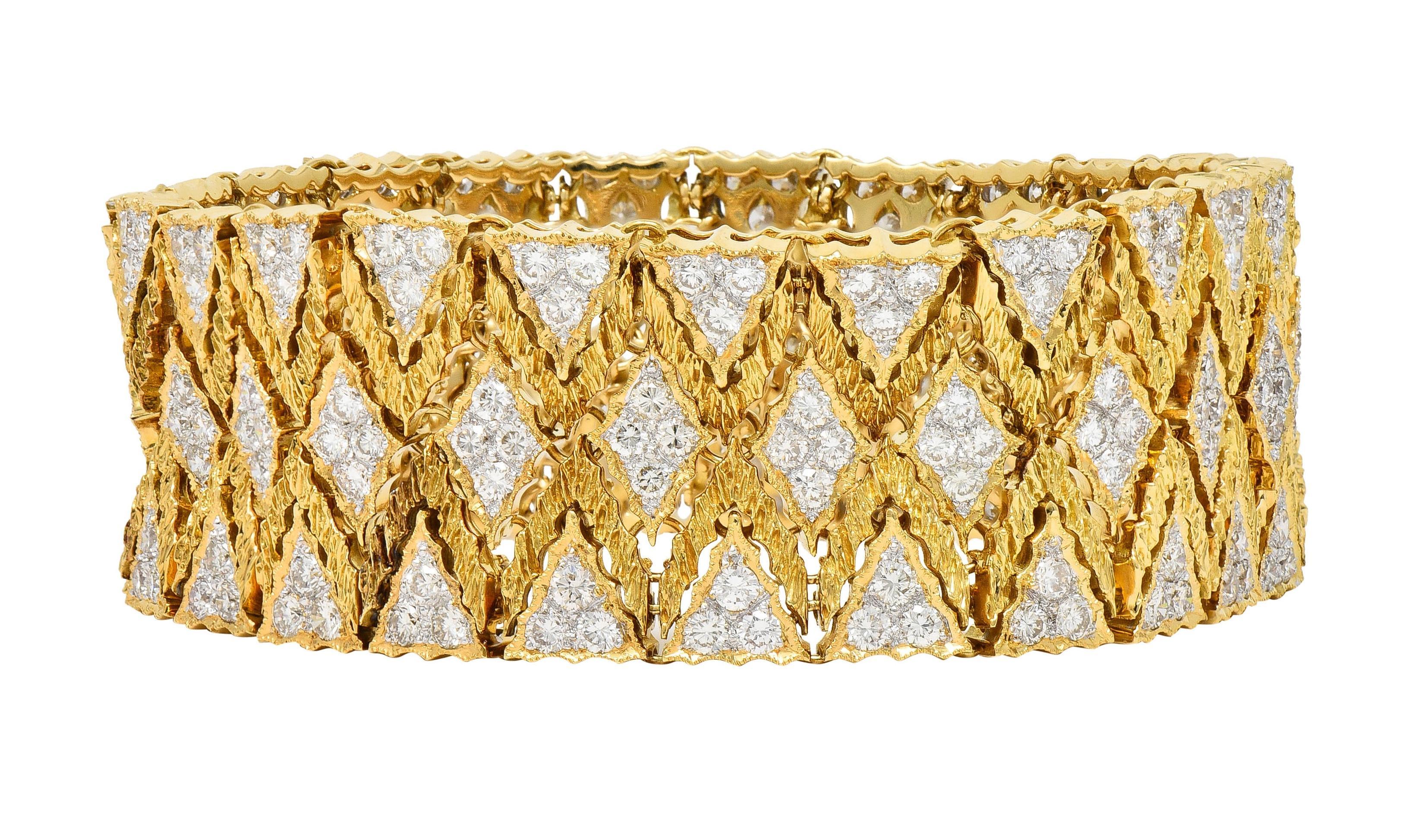 Buccellati 1970s 9.15 CTW Diamond 18 Karat Yellow Gold Textured Mesh Bracelet For Sale 7