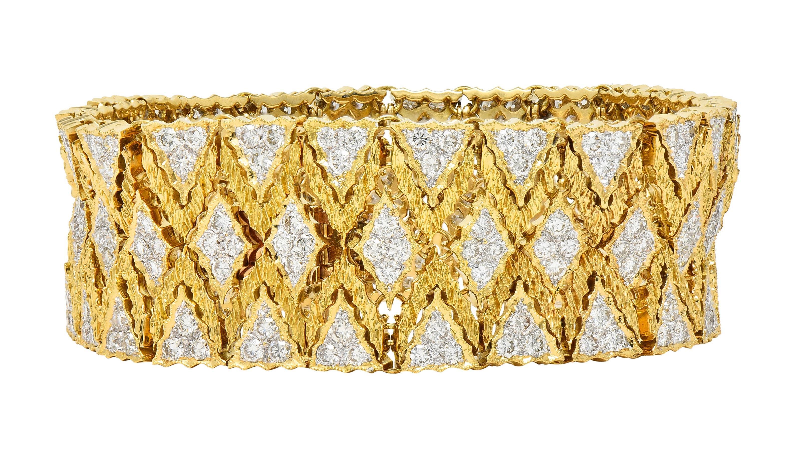 Buccellati 1970s 9.15 CTW Diamond 18 Karat Yellow Gold Textured Mesh Bracelet For Sale 4