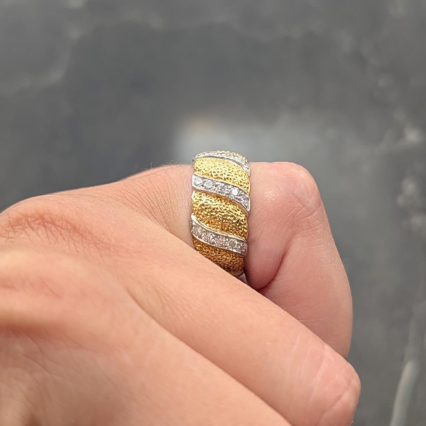 Buccellati 1980's 1.20 CTW Diamond 18K Gold Eternelle Textured Vintage Band Ring For Sale 5