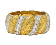 Buccellati 1980's 1.20 CTW Diamond 18K Gold Eternelle Textured Vintage Band Ring