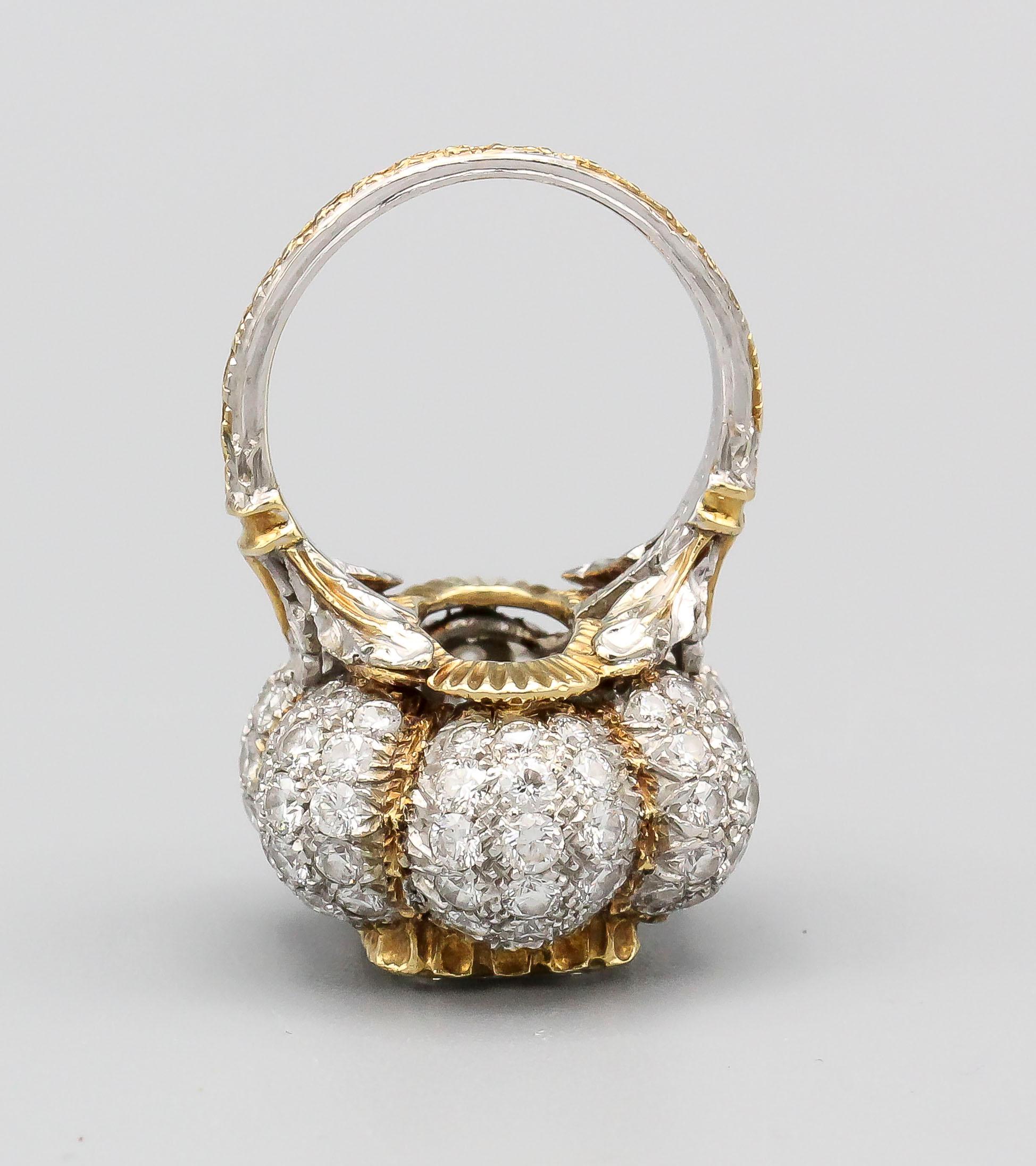 Buccellati 3 Carat Emerald Cut Diamond 18 Karat Gold Ring For Sale 1
