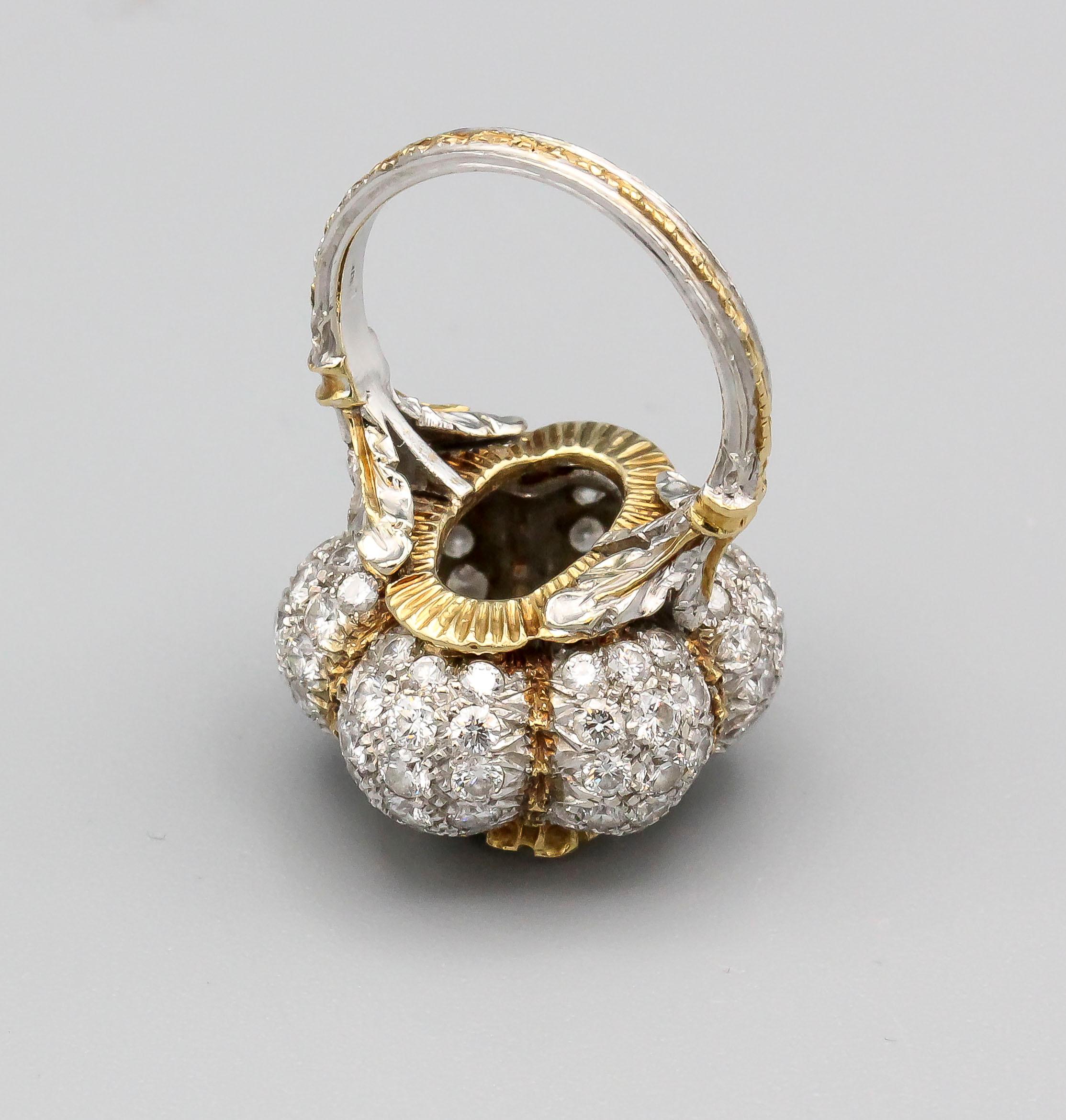 Women's Buccellati 3 Carat Emerald Cut Diamond 18 Karat Gold Ring