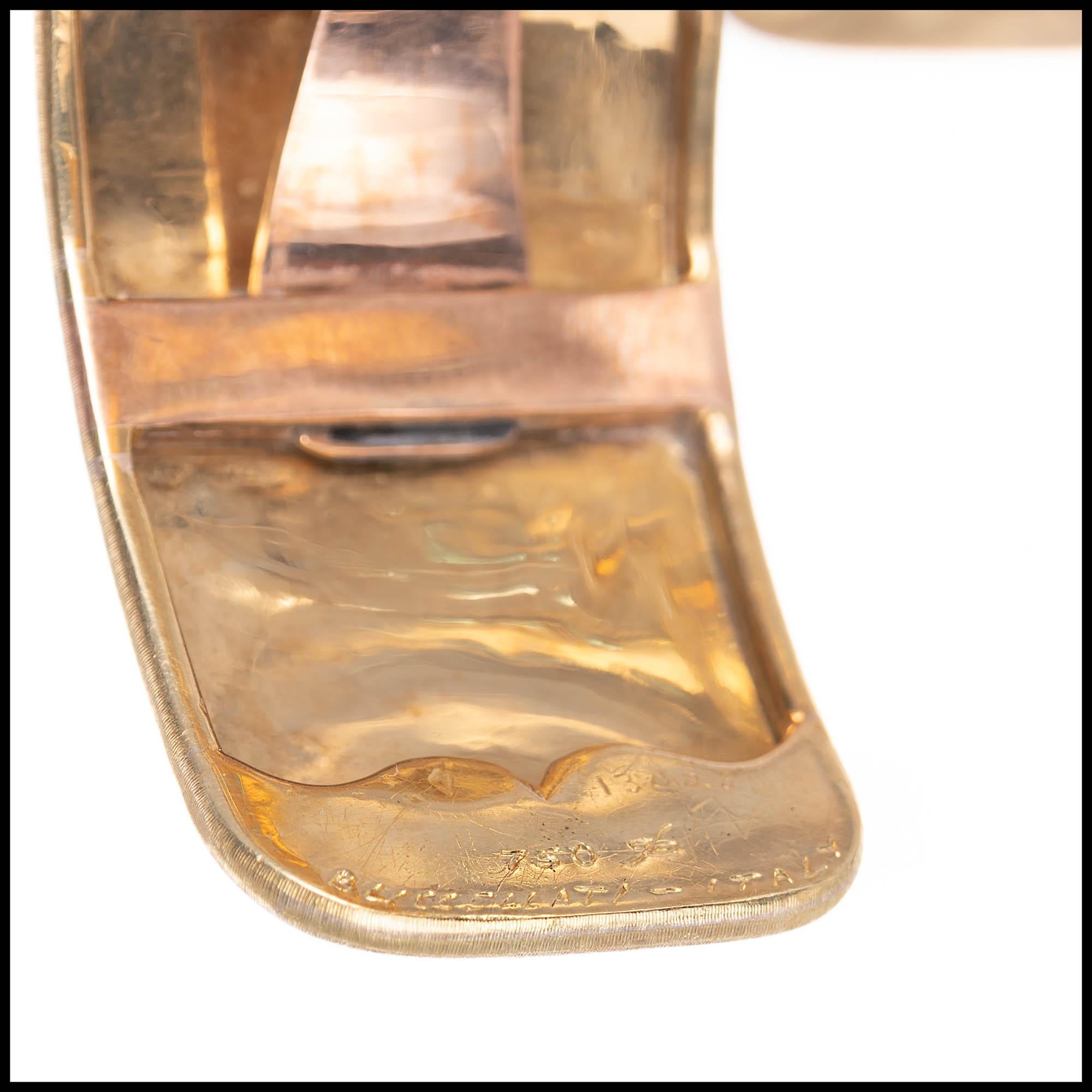 Round Cut Buccellati 4.16 Carat Emerald Yellow Rose Gold Cuff Bracelet For Sale