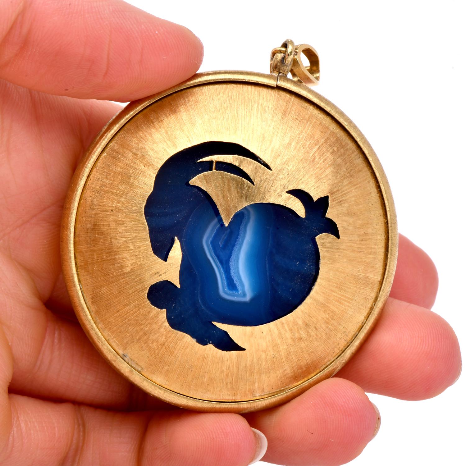 Buccellati Achat 18K Gold Zodiac Medaillon-Anhänger mit Tierkreiszeichen  (Kunsthandwerker*in) im Angebot