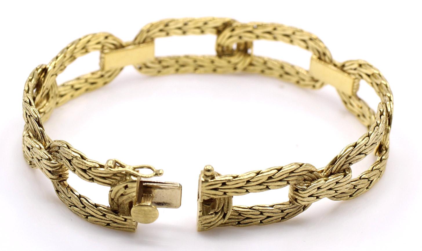 Buccellati Braided 18 Karat Yellow Gold Link Bracelet In Excellent Condition For Sale In New York, NY