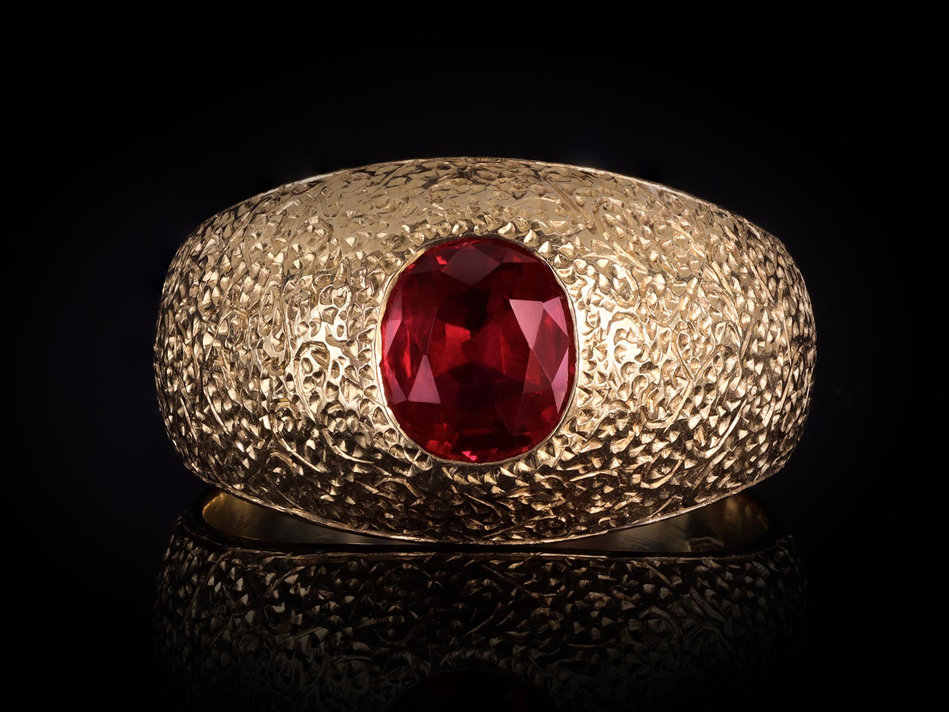Buccellati Burmese Ruby Ring, Italian, circa 1940 For Sale 3