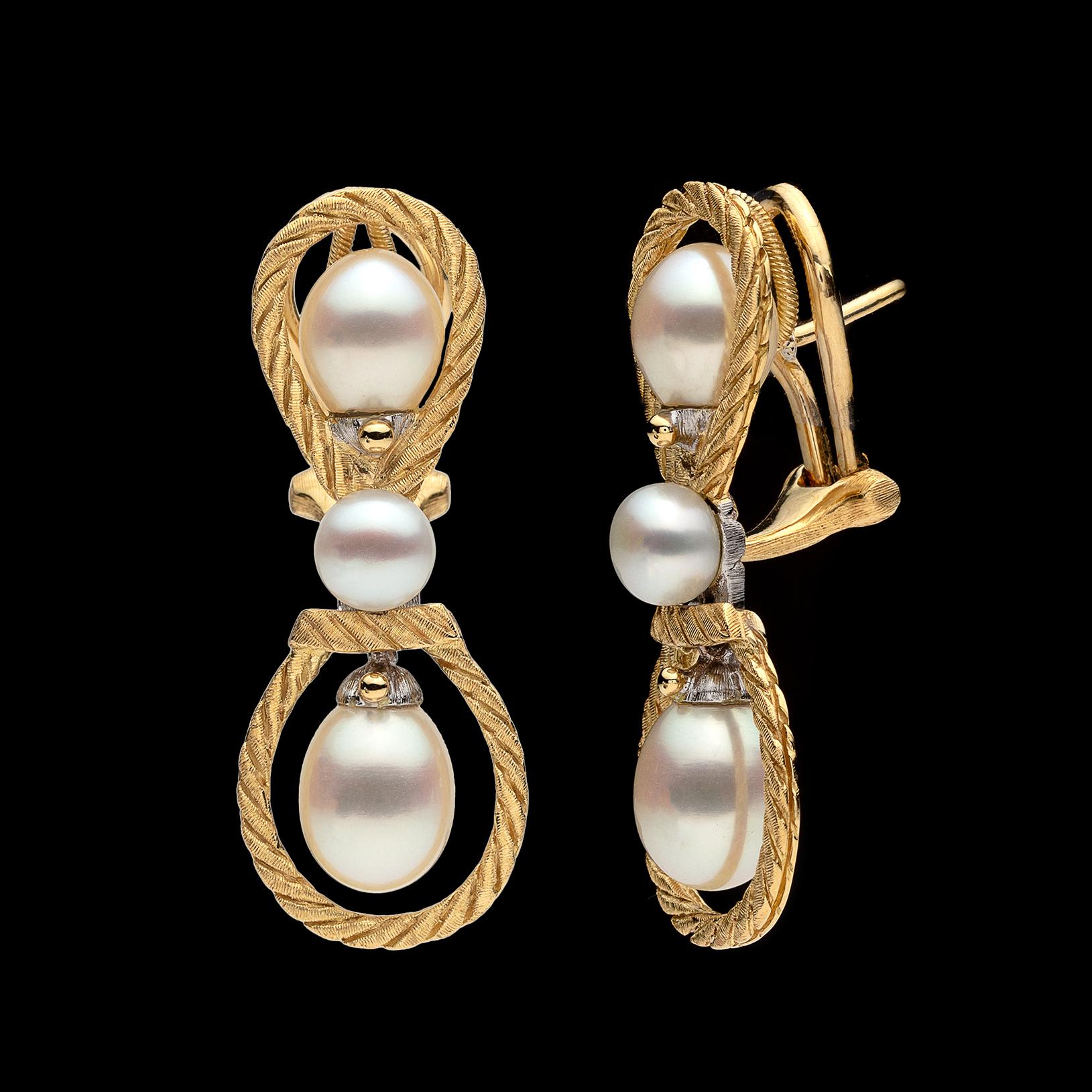 Women's Buccellati Cultured Pearl and 18 Karat Gold Earrings