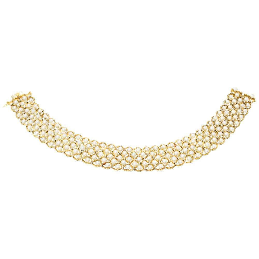 Buccellati Italy cultured pearls necklace on 18k yellow & white gold woven textured lattice motif. Cultured pearls are 5.00 to 6.00 mm, with silvery body color with slight pink and green overtones with very good luster. Bucellati scratched number on