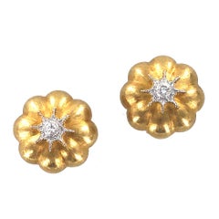 Buccellati Diamond 18 Karat Gold Satin Finish Stud Earrings