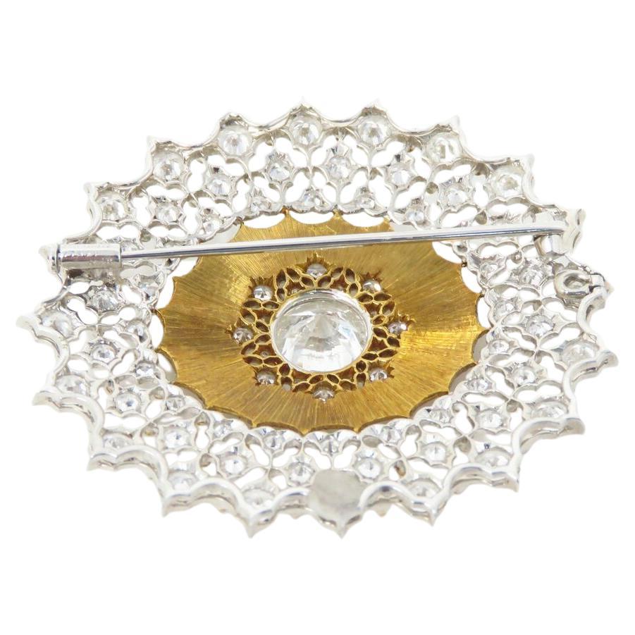 Center diamond 7.7 x 7.7 x 6.2mm
Necklace 17 inches long and 2.2mm wide. Pendant 46 x 41mm
Marked: Buccellati 18k Italy
Total Weight : 22.5 grams