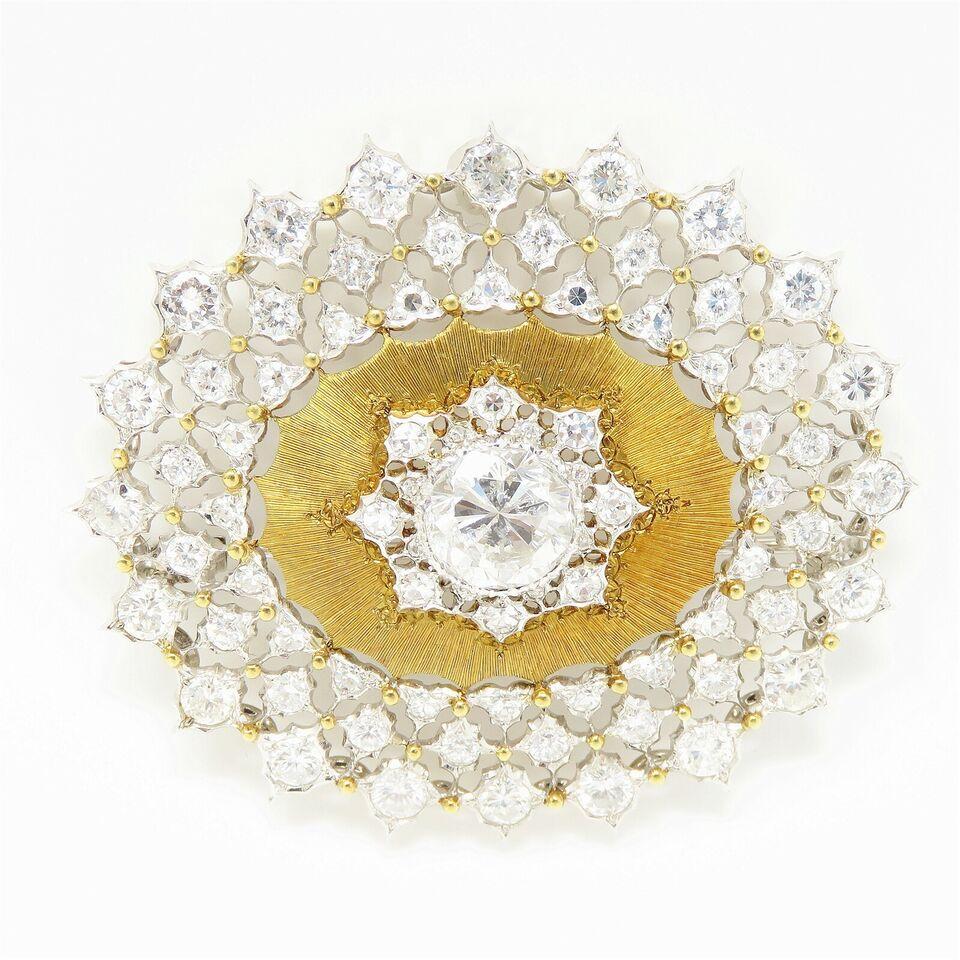 BUCCELLATI Diamond 18K Yellow Necklace In Excellent Condition For Sale In Chicago, IL