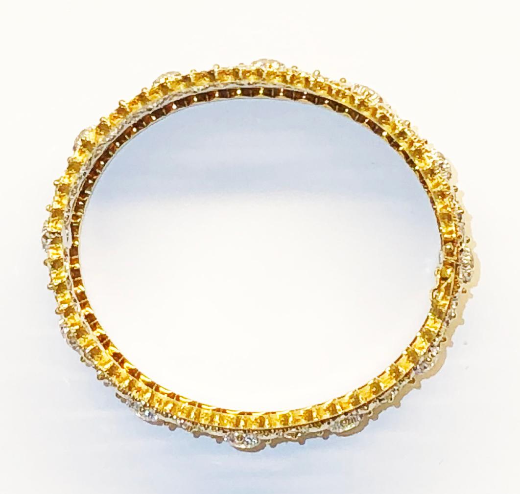 Buccellati Armreif aus Diamant und Gold mit Diamanten im Zustand „Hervorragend“ im Angebot in New York, NY