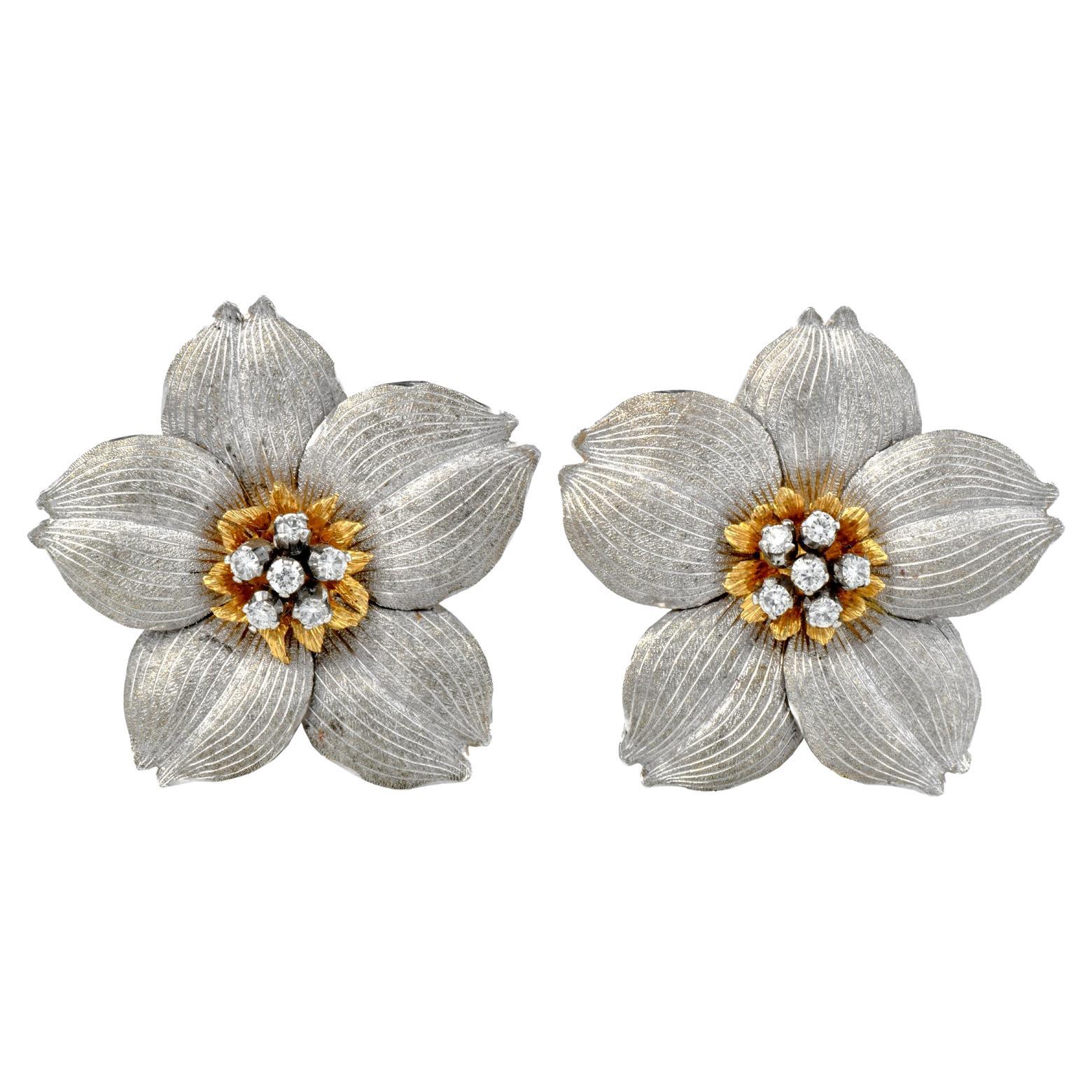 Buccellati Diamond Blossom Flower 18K Gold Clip On Earrings For Sale