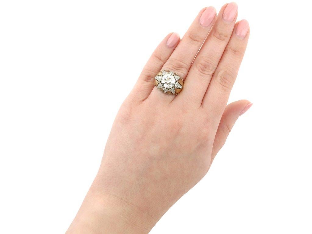 Buccellati Diamond Cluster Ring, Italian, circa 1940 In Good Condition For Sale In London, GB