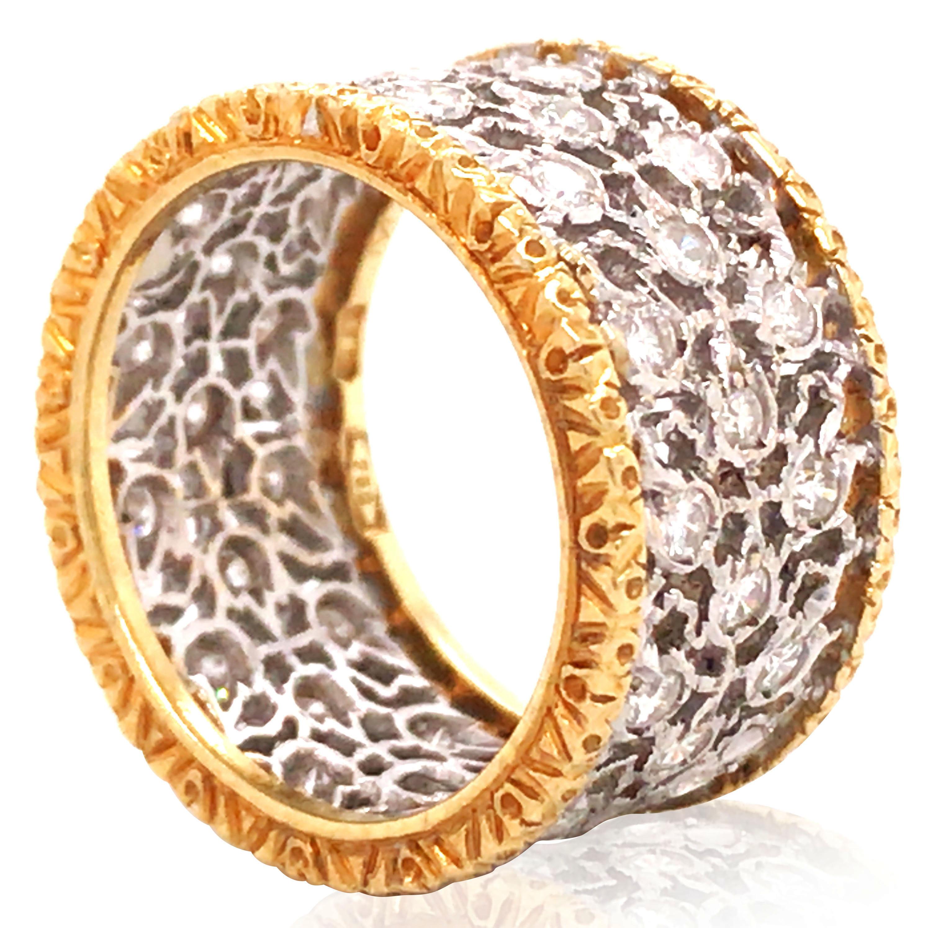 Taglio rotondo Buccellati, Anello a fascia in oro con diamanti in vendita