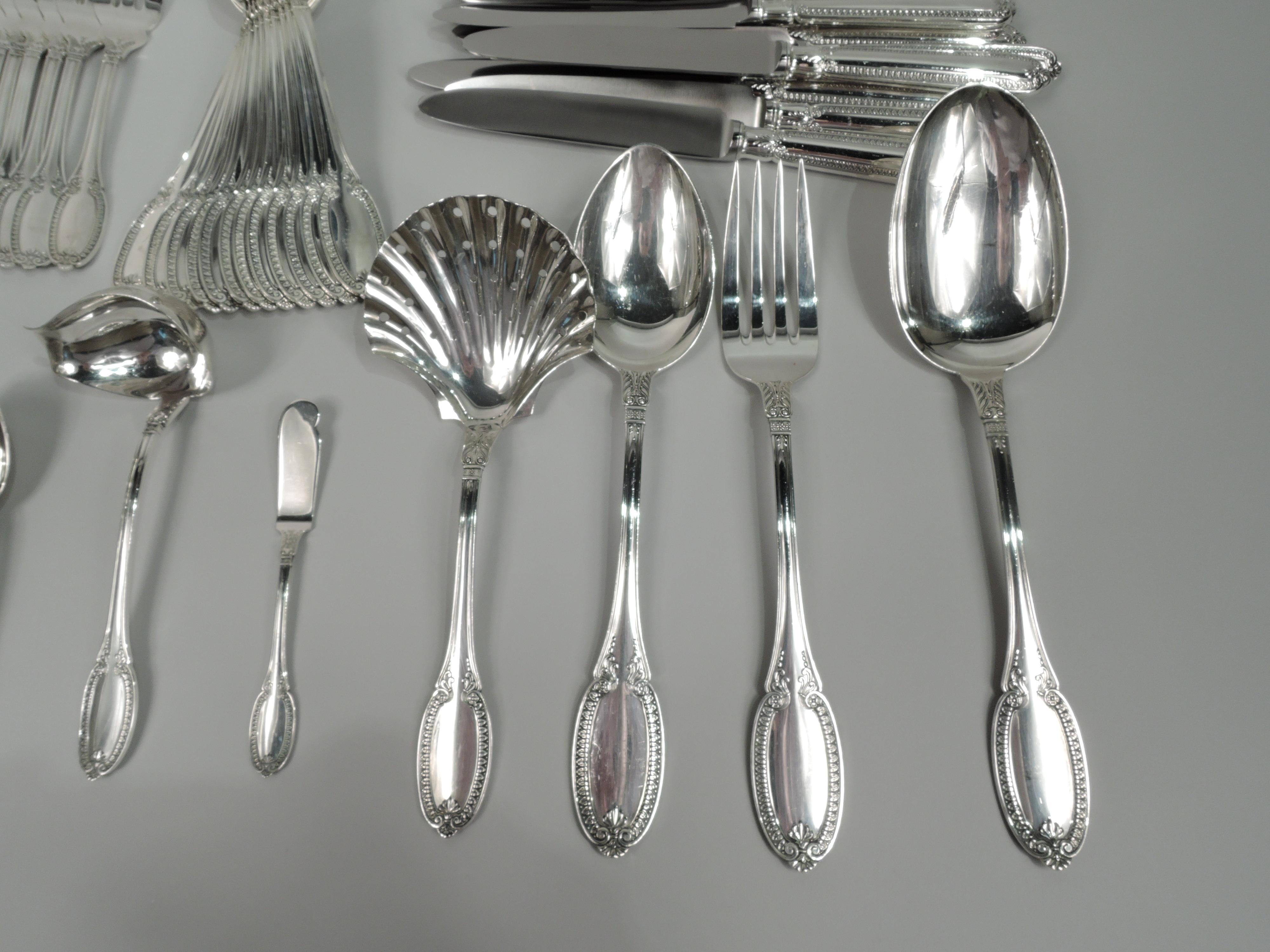 Buccellati Empire Sterling Silver Dinner Set for 12 with 82 Pieces In Excellent Condition In New York, NY