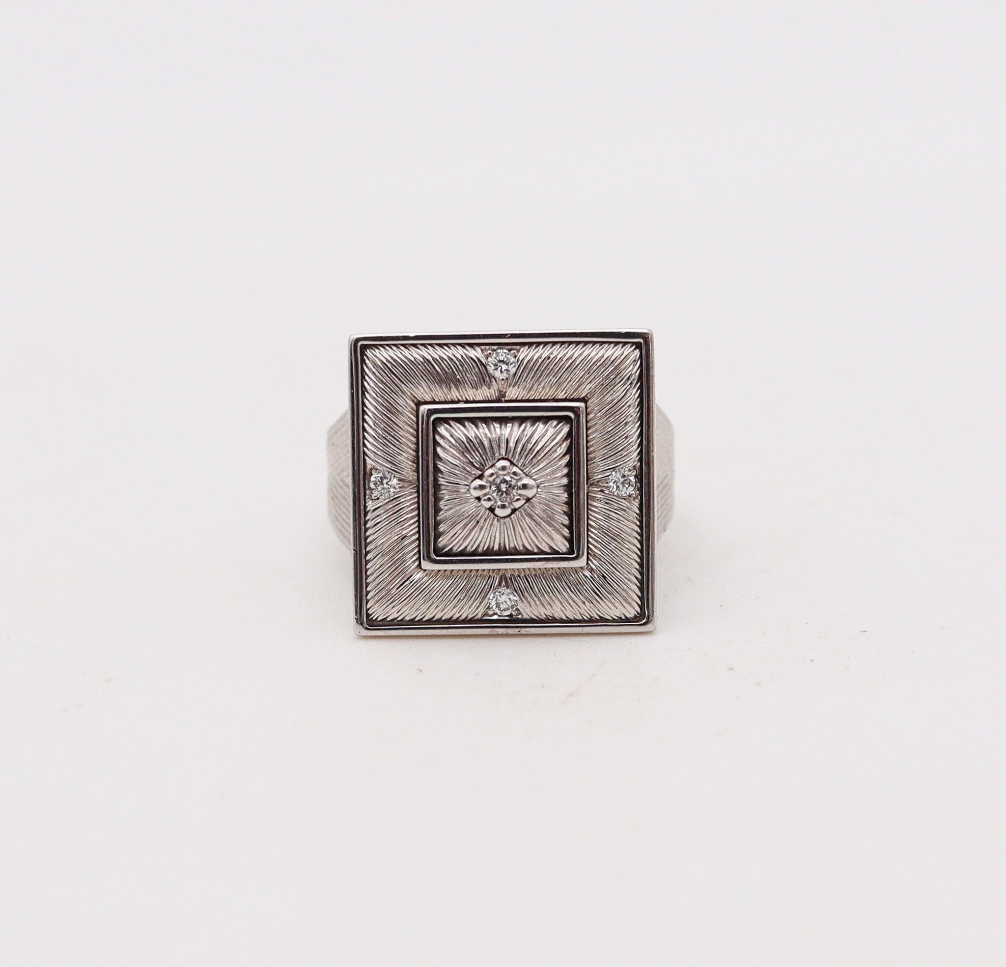Baroque Revival BUCCELLATI Etched Squared Cocktail Ring In 18Kt White Gold With Diamonds For Sale