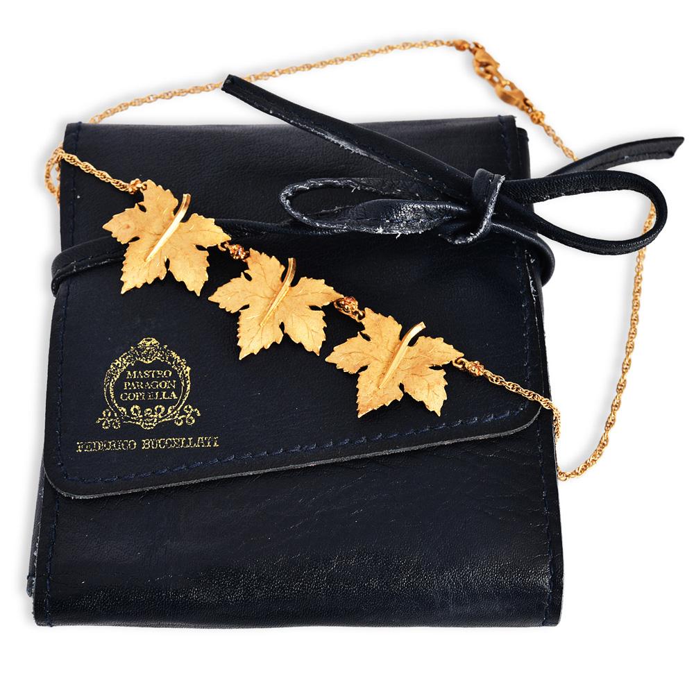 Collana con foglie d'acero in oro 18 carati Federico Buccellati Vintage in vendita 5