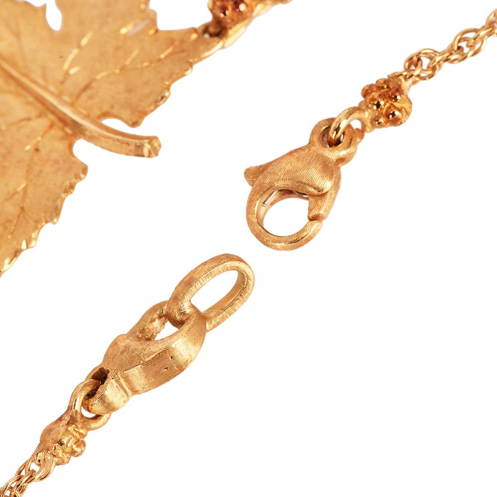 Collana con foglie d'acero in oro 18 carati Federico Buccellati Vintage in vendita 3