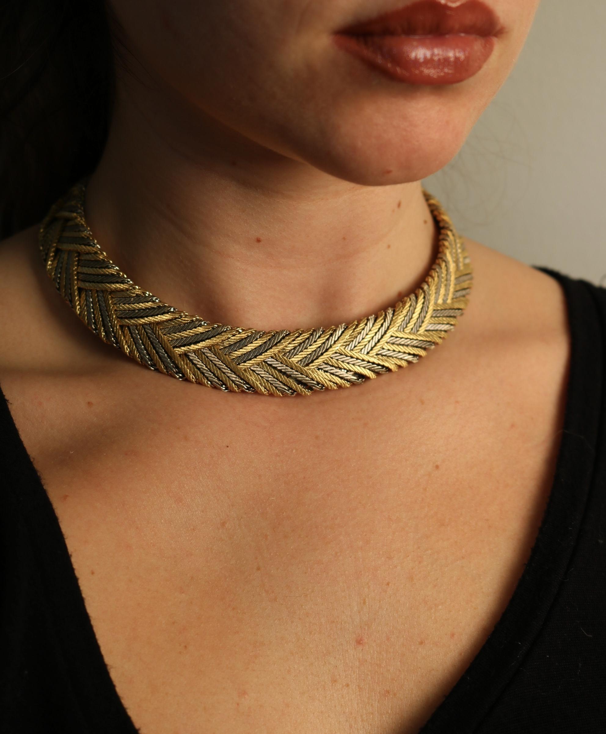 Buccellati Woven Tricolor Necklace 18K Gold 'Fiammato' Herringbone Design For Sale 2