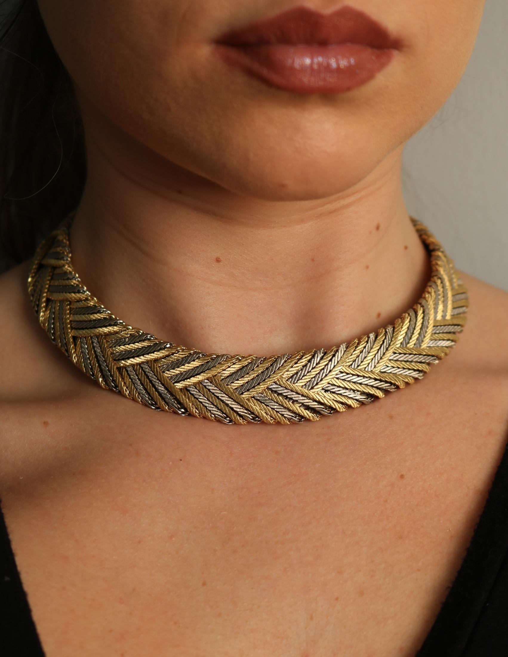 Buccellati Woven Tricolor Necklace 18K Gold 'Fiammato' Herringbone Design For Sale 3