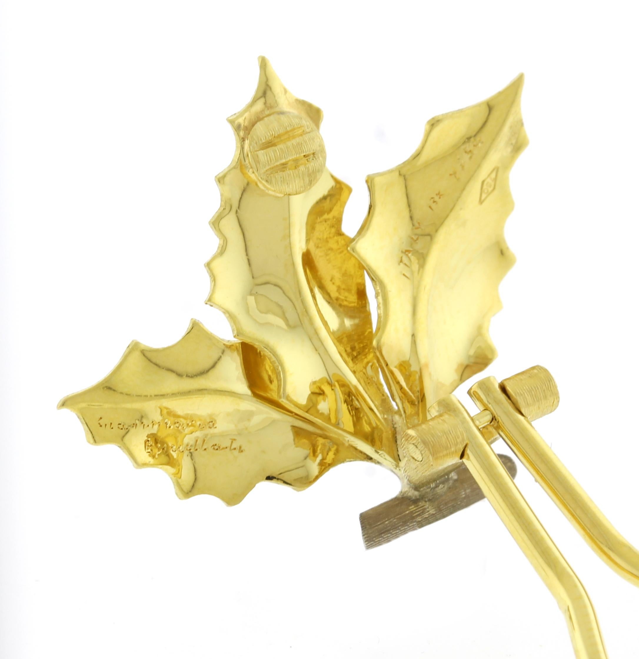 Buccellati Foglia Cardo Gold Leaf Earrings In Excellent Condition For Sale In Bethesda, MD