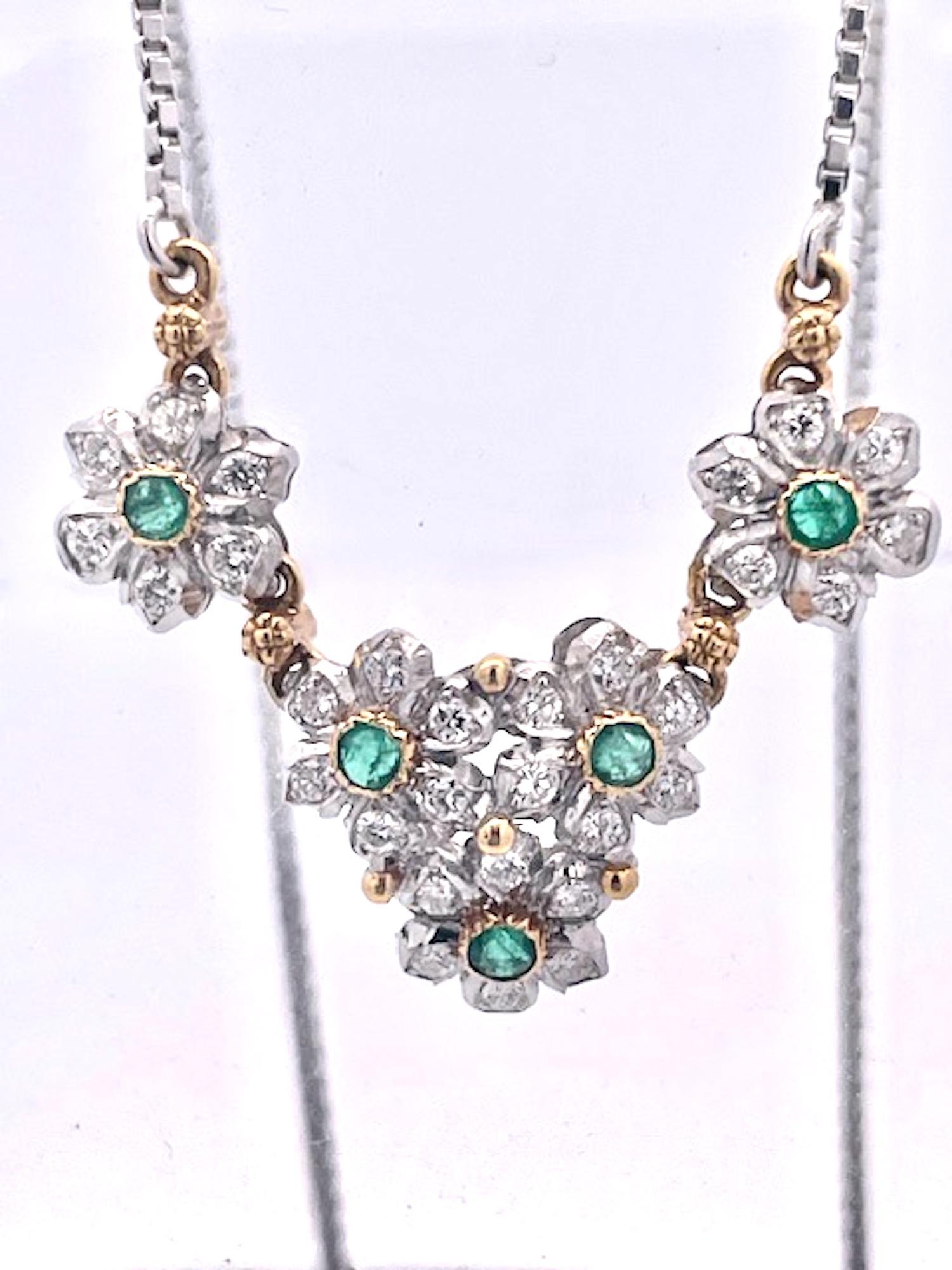 Artisan Buccellati Collier Guirlande Émeraudes Diamants 18K en vente