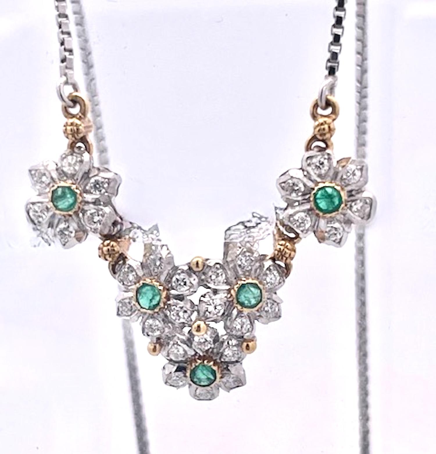 Buccellati Collier Guirlande Émeraudes Diamants 18K Bon état - En vente à North Hollywood, CA