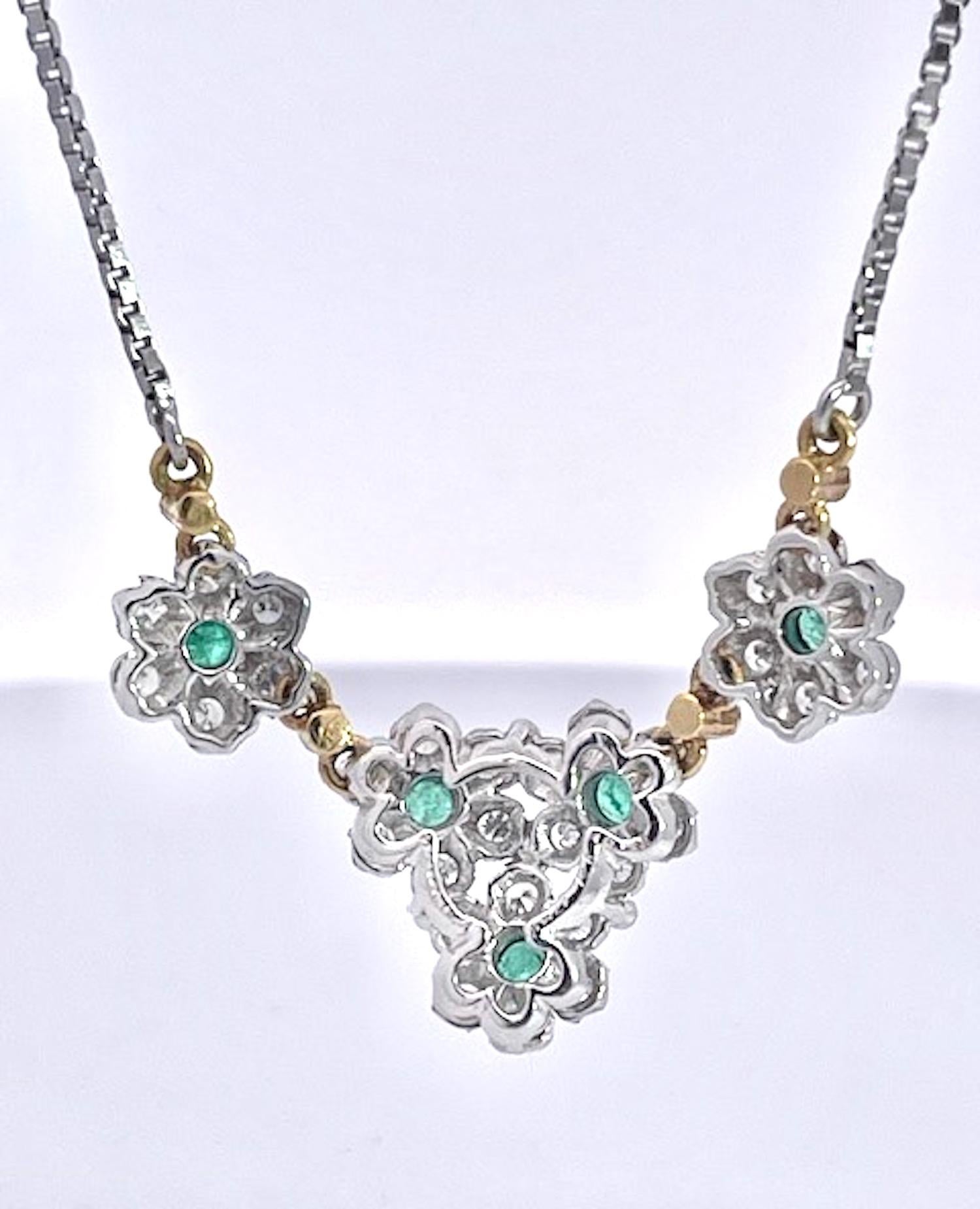 Buccellati Collier Guirlande Émeraudes Diamants 18K en vente 3