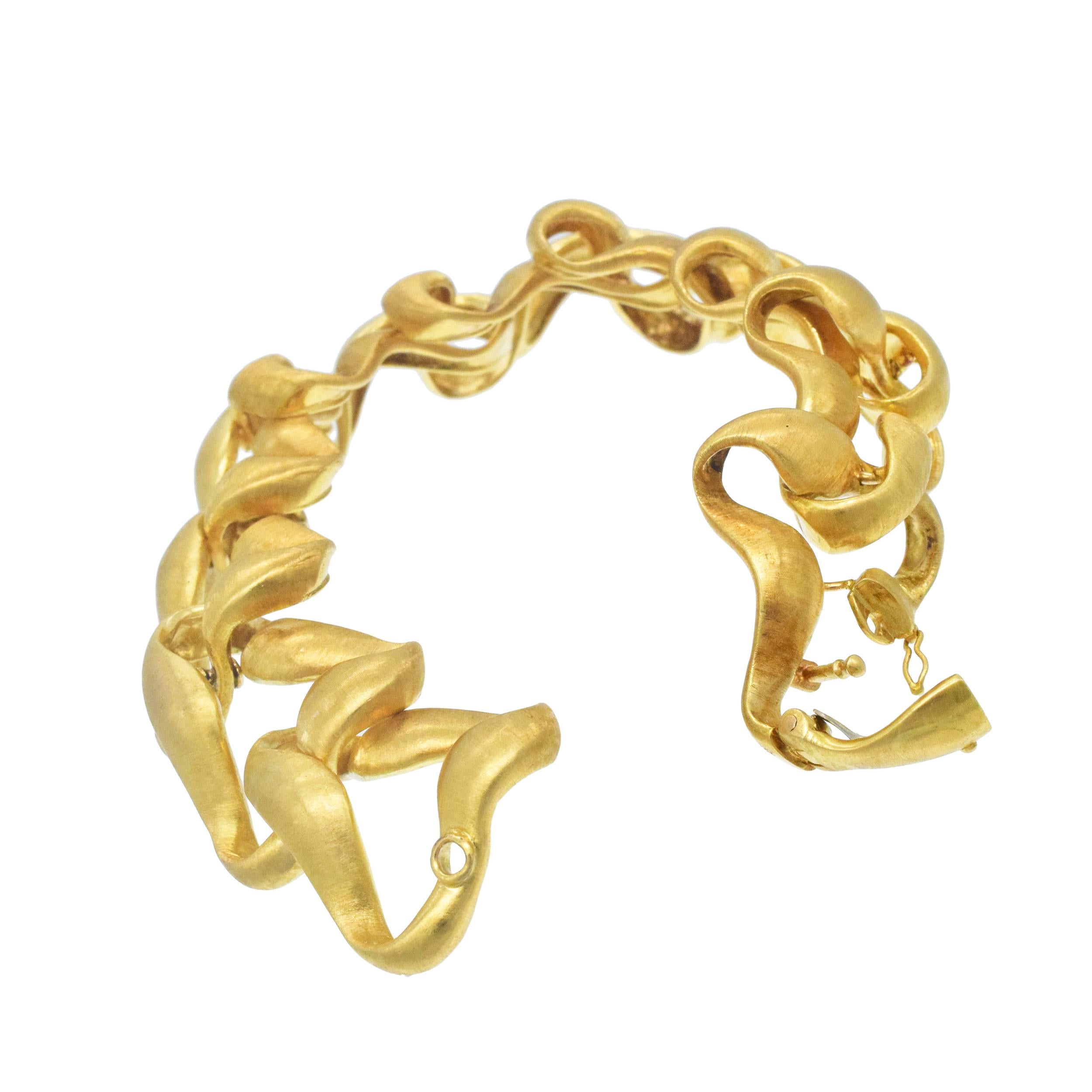 Buccellati  Bracelet à maillons géométriques en or jaune 18k en vente 3