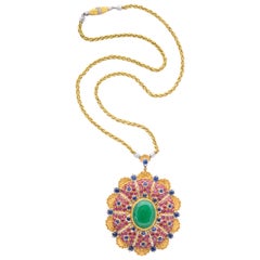 Buccellati Collier/Broche pendentif en jade et saphirs roses et bleus certifiés GIA