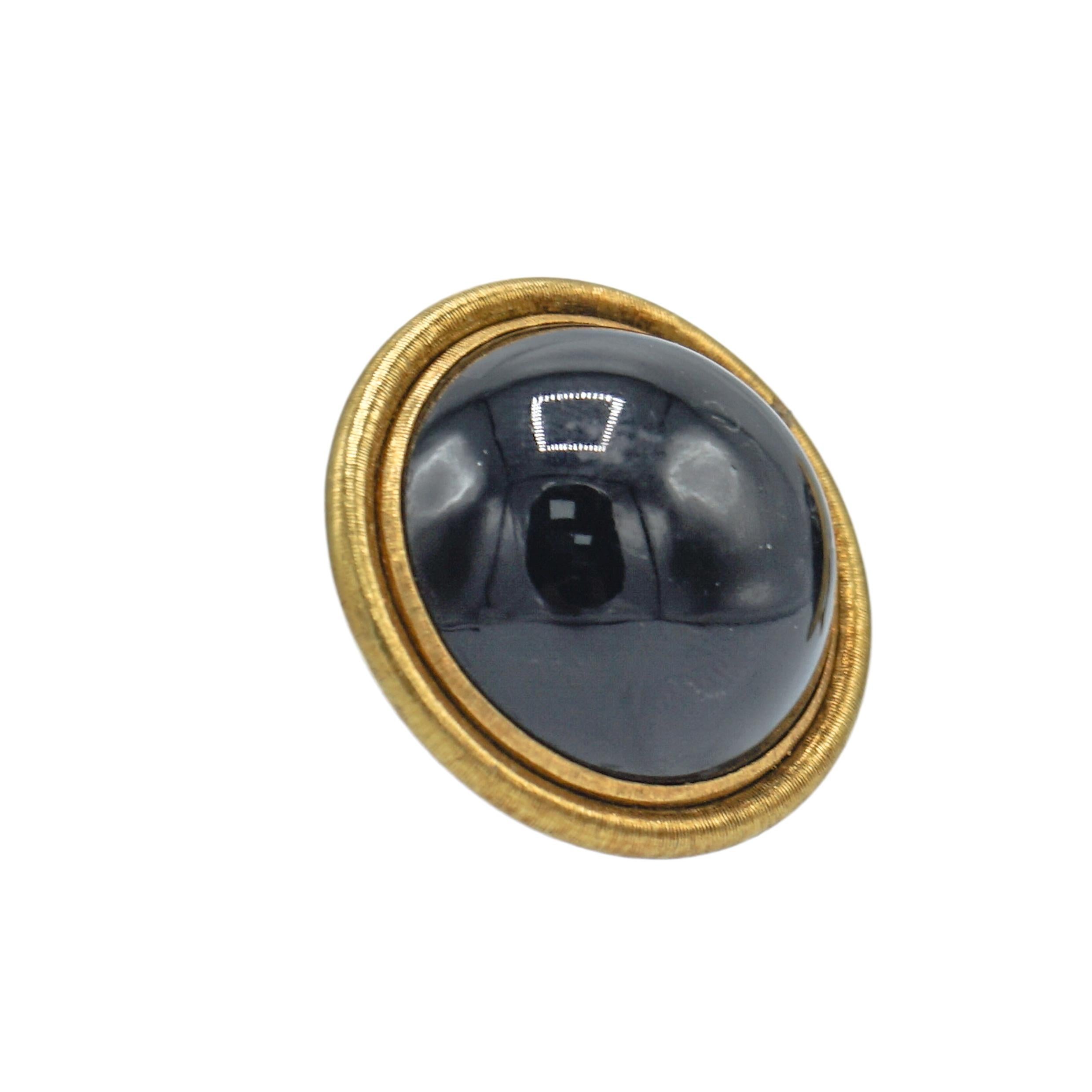 Buccellati Gold and Black Onyx Earrings In Excellent Condition In New York, NY