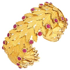 Buccellati Gold Cabochon Ruby Bracelet