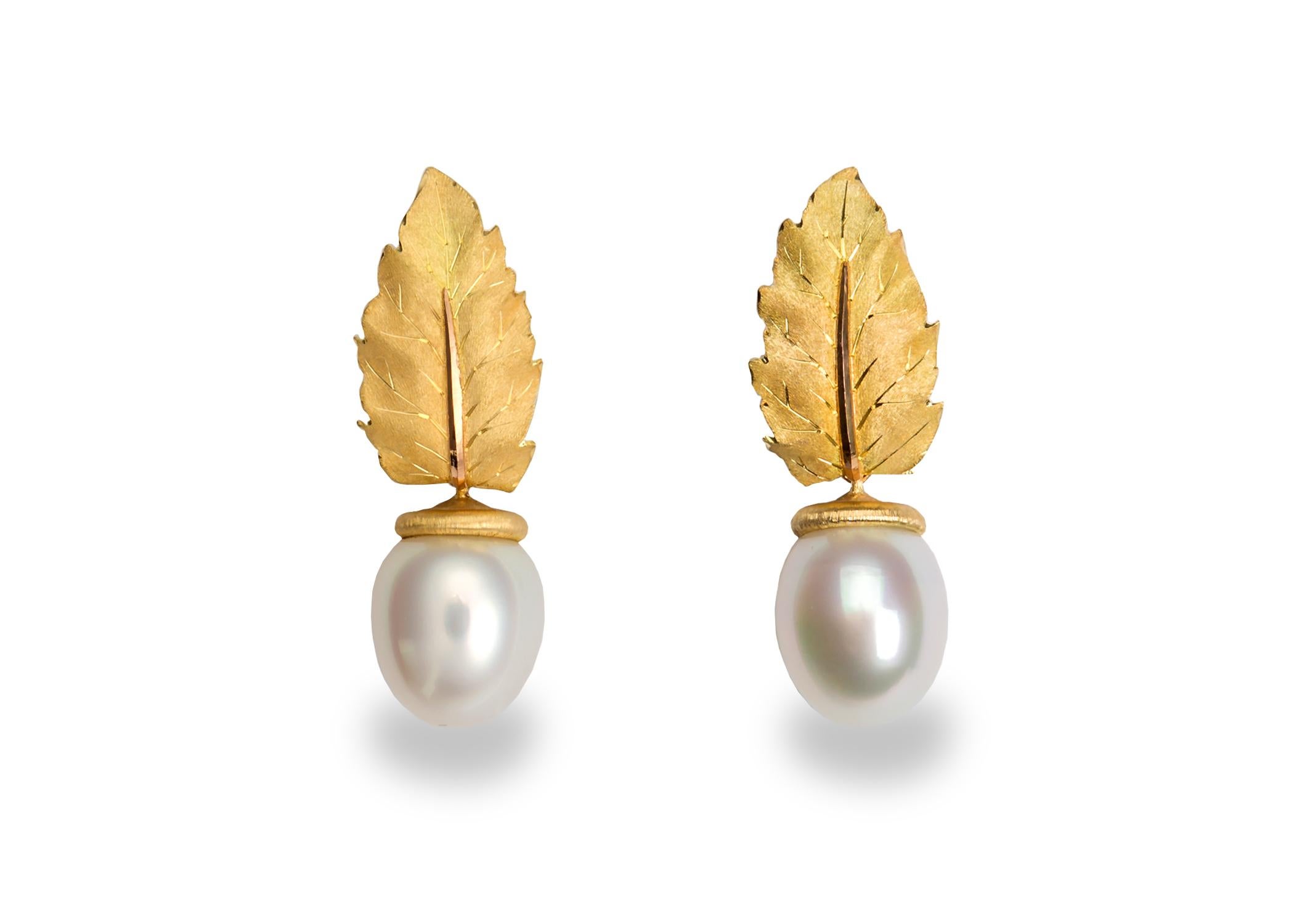 buccellati pearl earrings