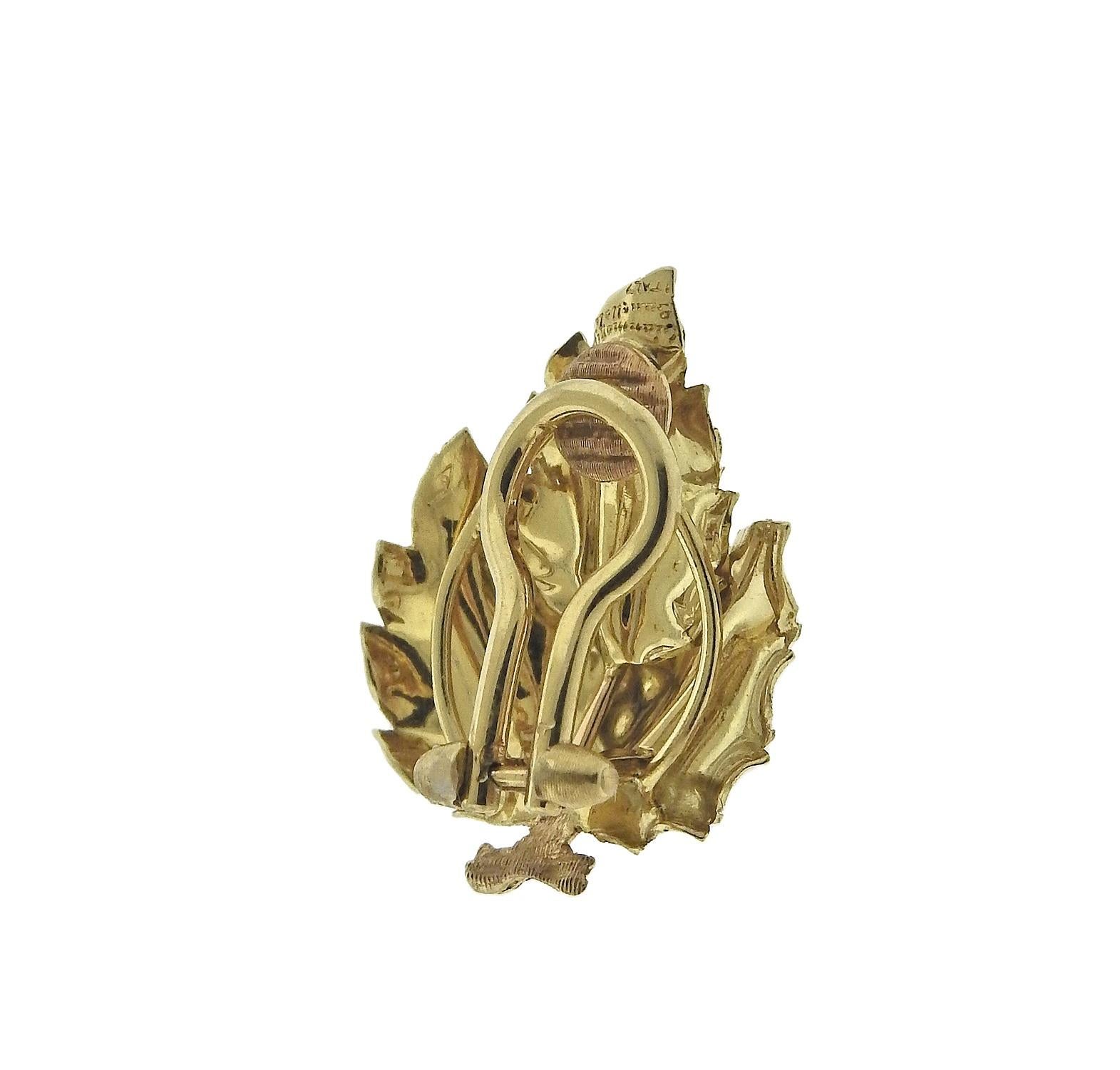 golden leaf earrings