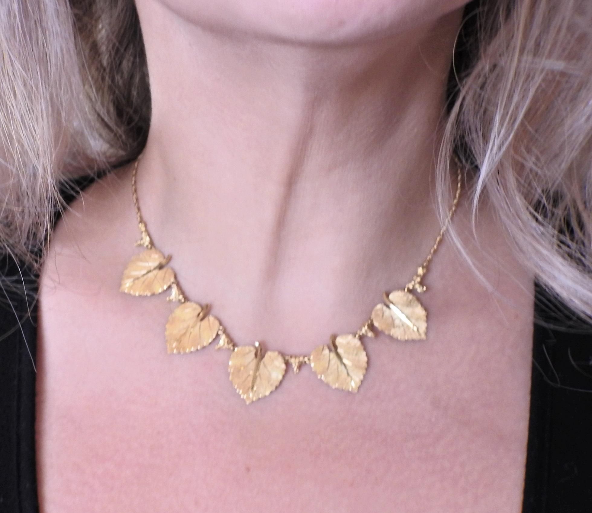 Women's Buccellati Gold Leaf Necklace