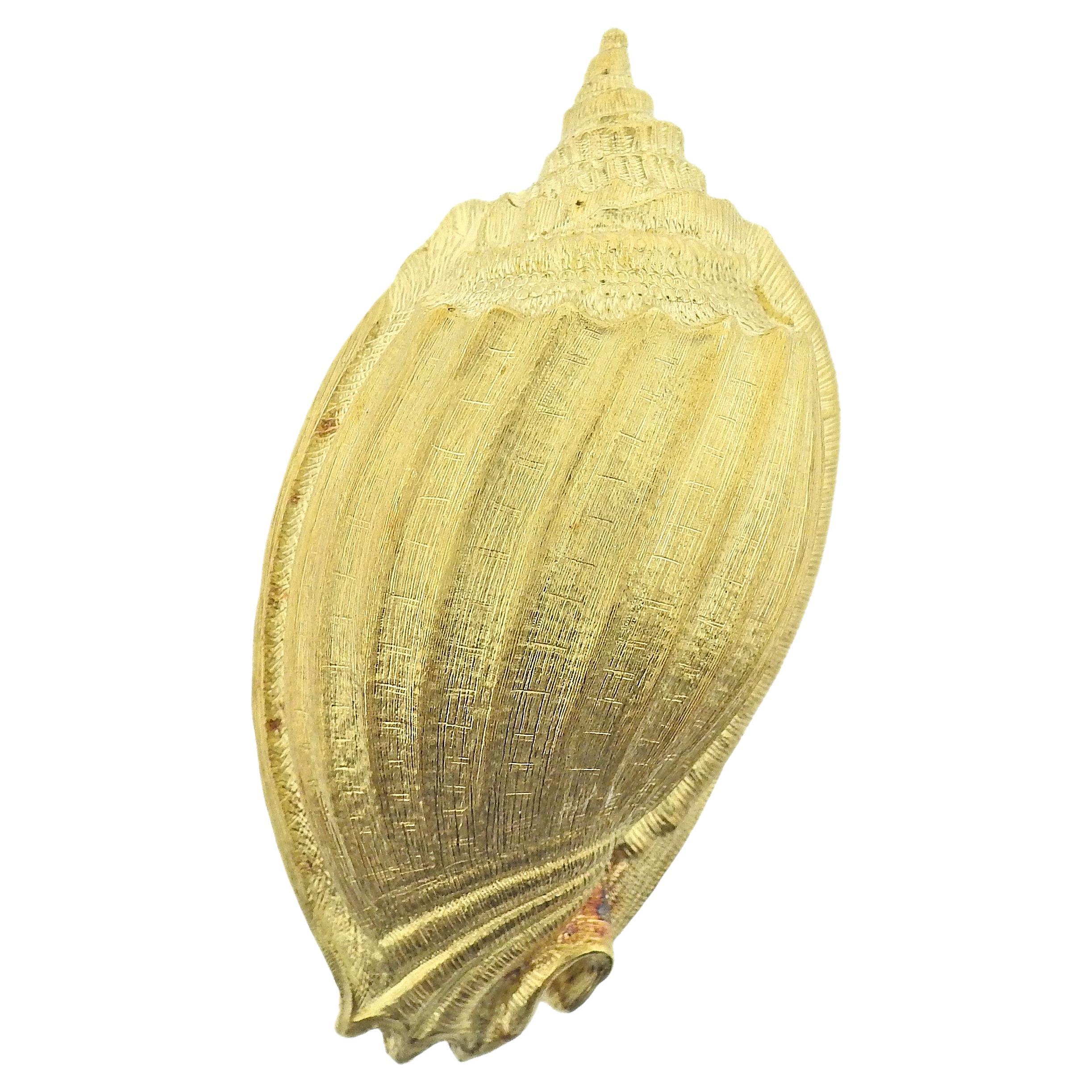 Buccellati Gold Shell Brooch Pin For Sale