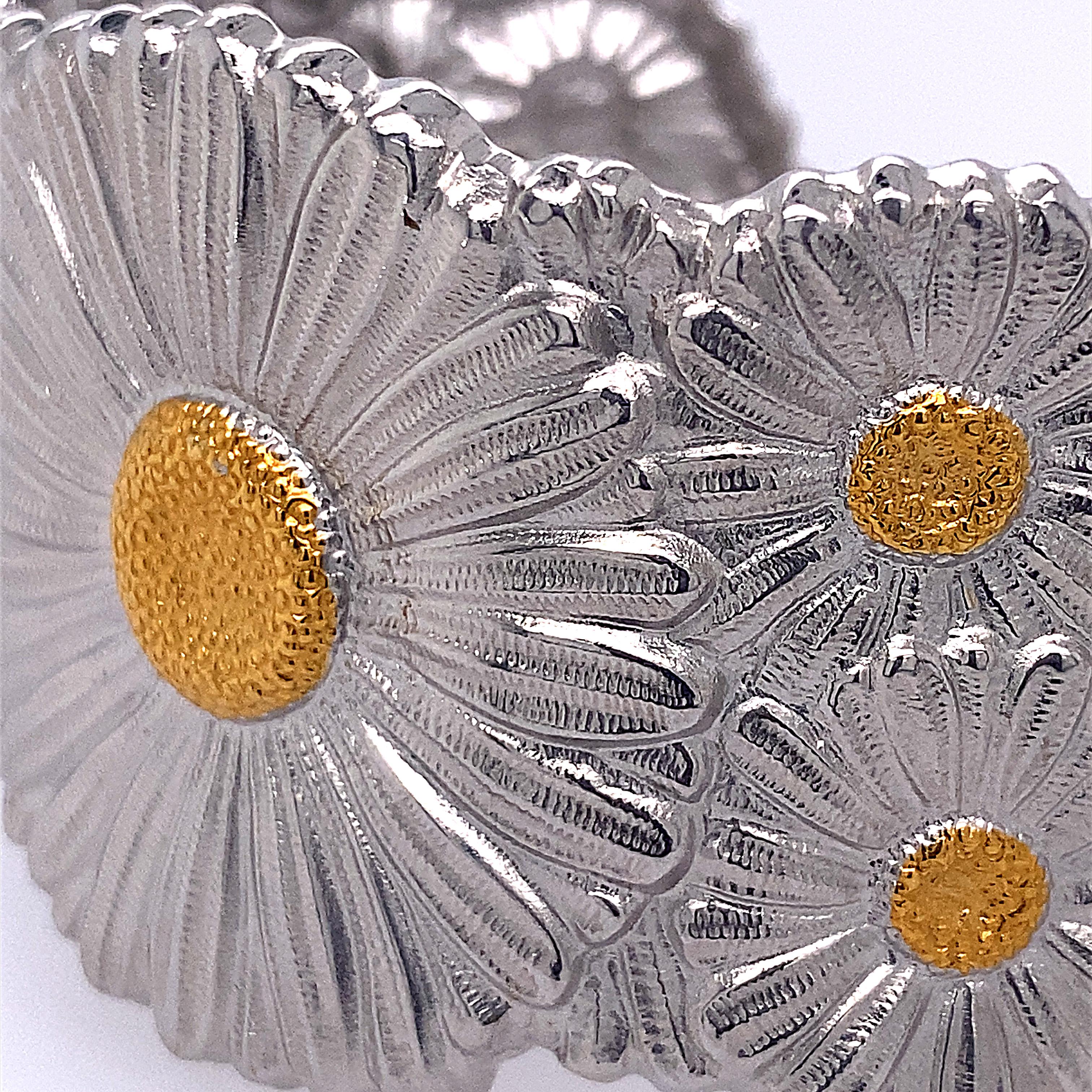 Buccellati Gold Silver Flower Blossom Cuff Bracelet In New Condition In New York, NY