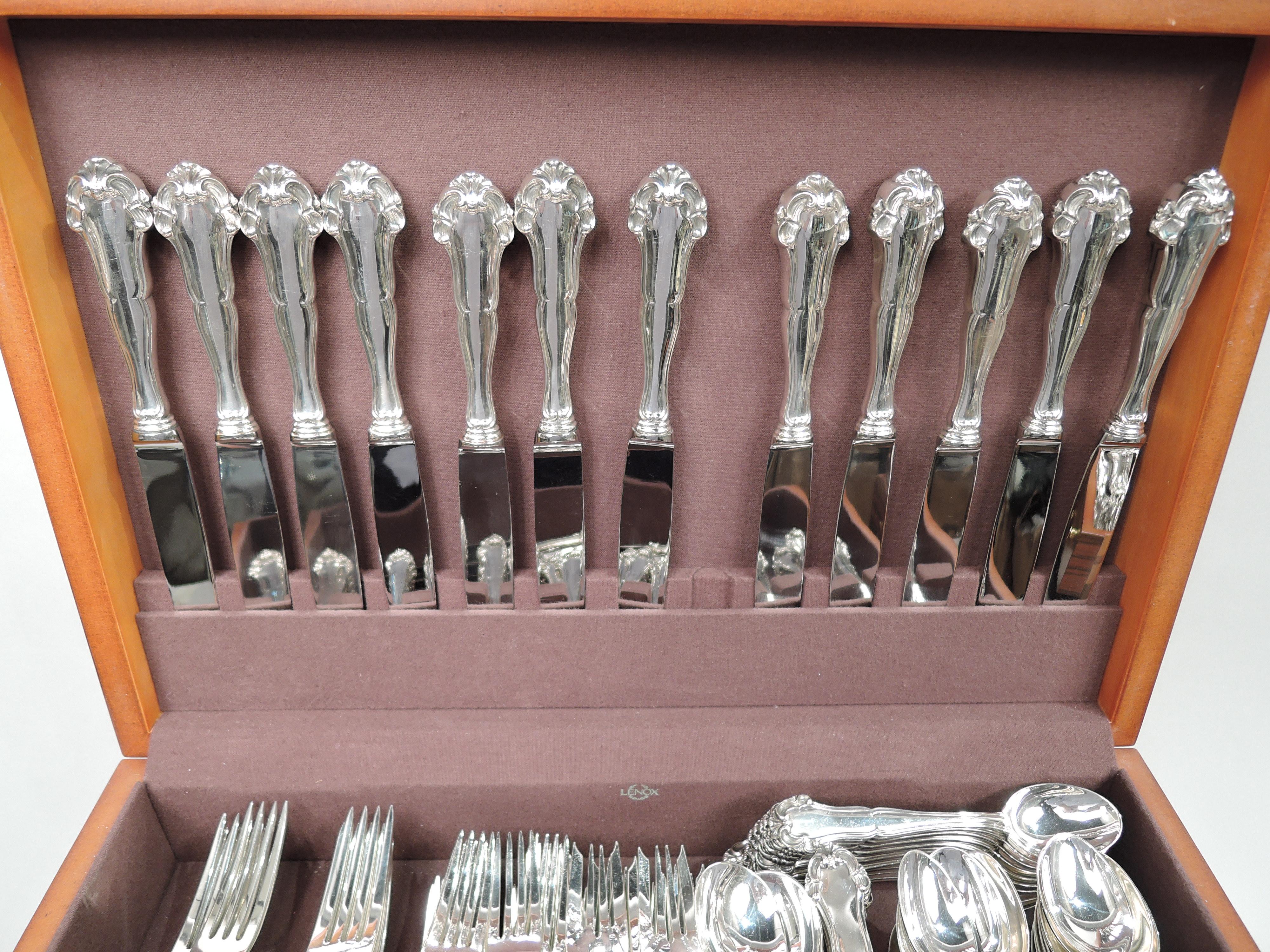 Italian Buccellati Grande Imperiale Sterling Silver Dinner & Lunch Set for 16 For Sale