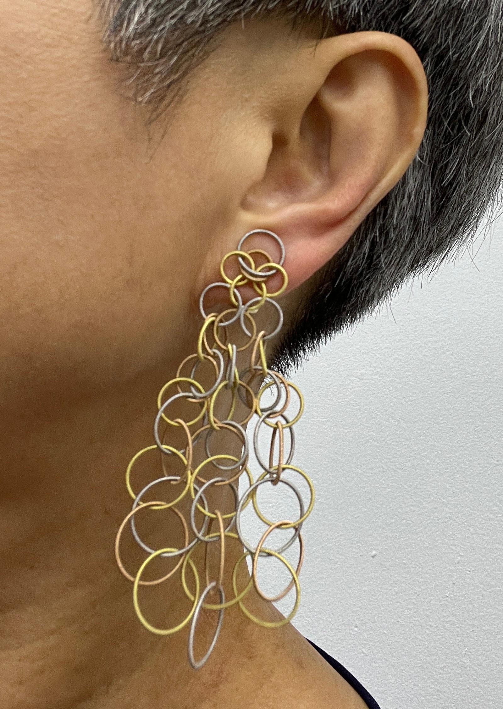 Pendientes gota Buccellati Hawaii 18K Tri Color Gold Circle en venta 2