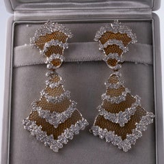 Buccellati Honeycomb Diamond Gold Chandelier Earrings