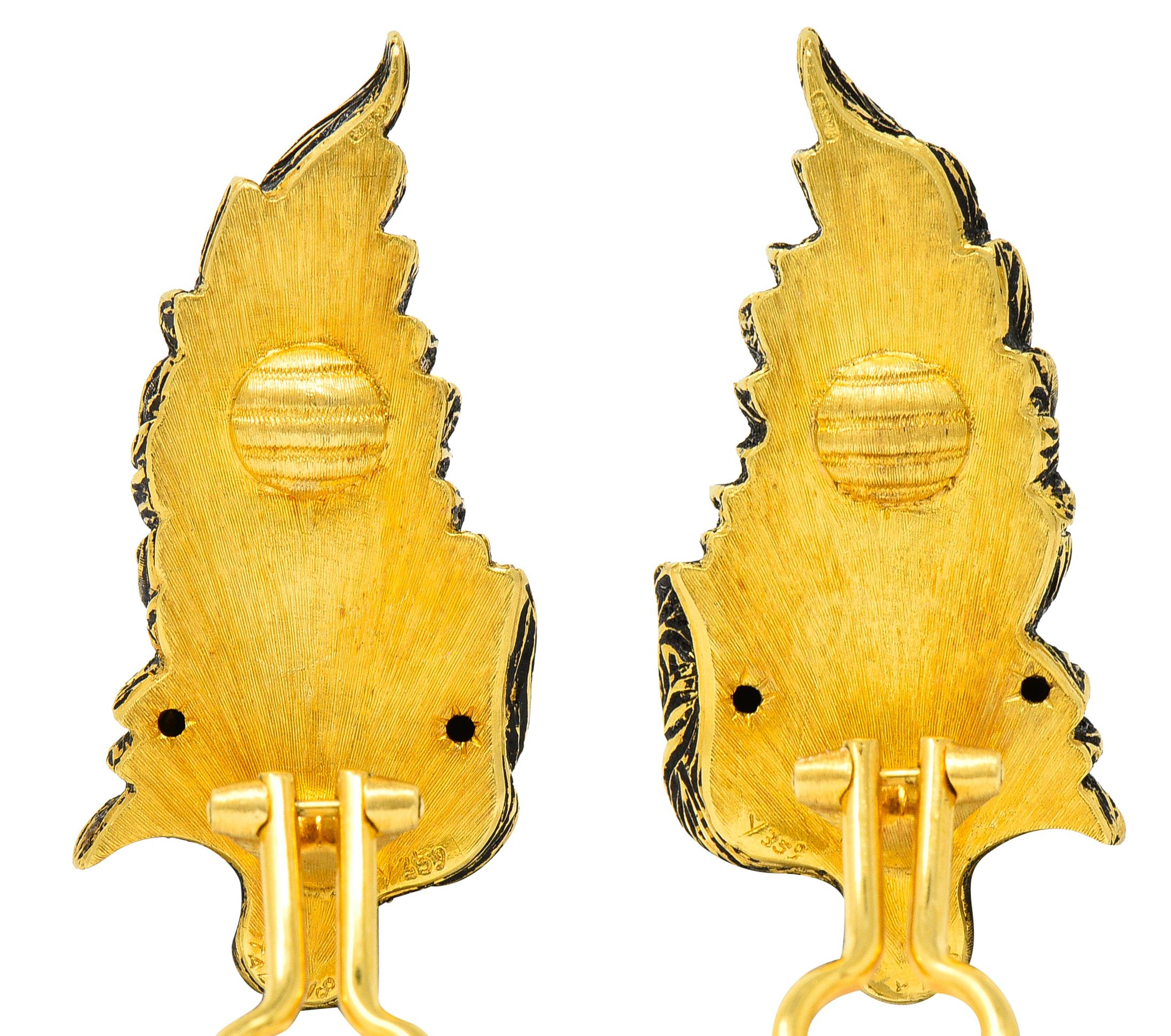 Women's or Men's Buccellati Italian 18 Karat Yellow Gold Feather Vintage Ear-Clip Earrings
