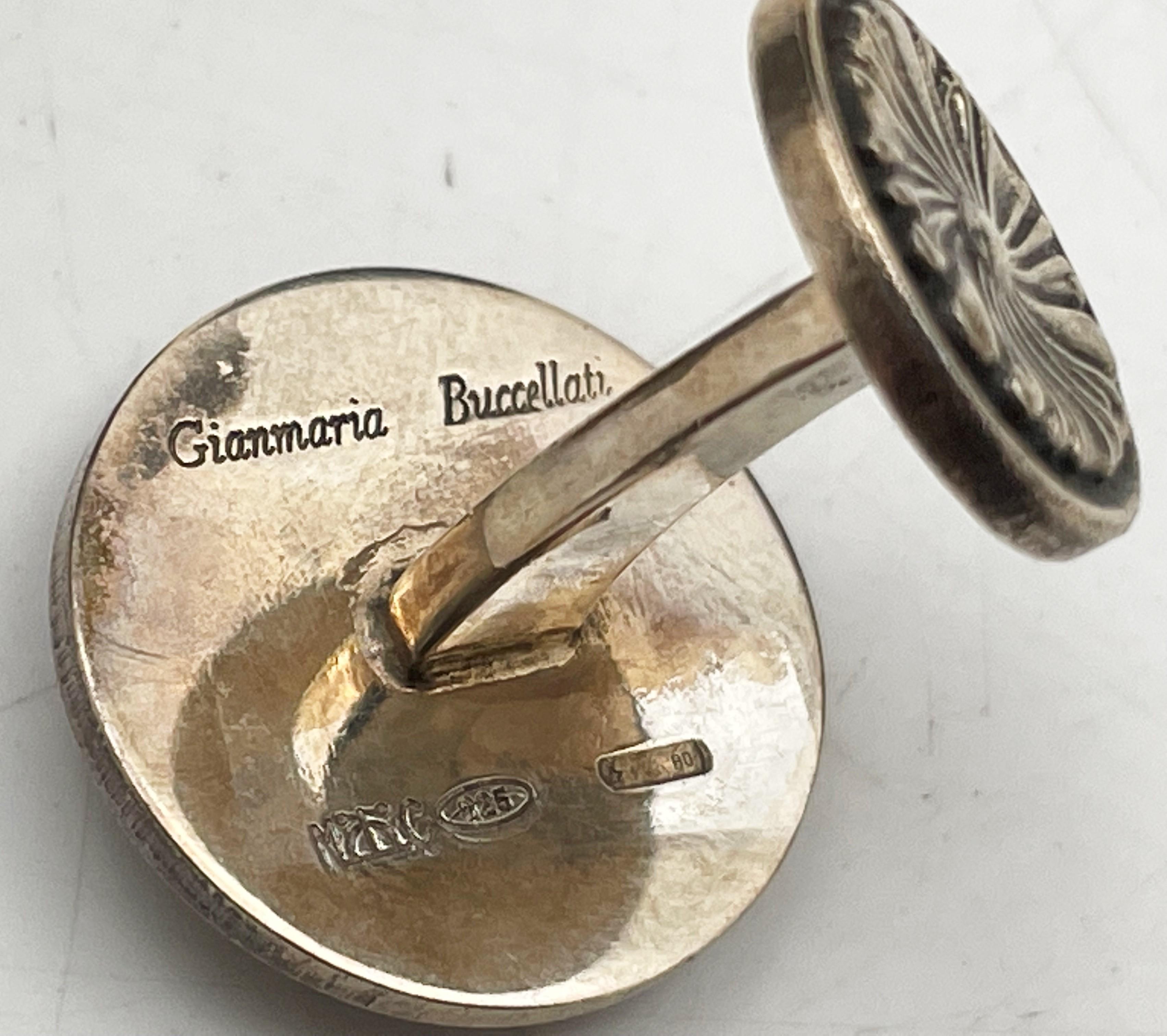 20ième siècle Paire de boutons de manchette italiens Buccellati en argent sterling et jaspe à fleurs en vente