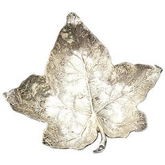 Buccellati Italy Plat en argent sterling avec petite feuille de vigne