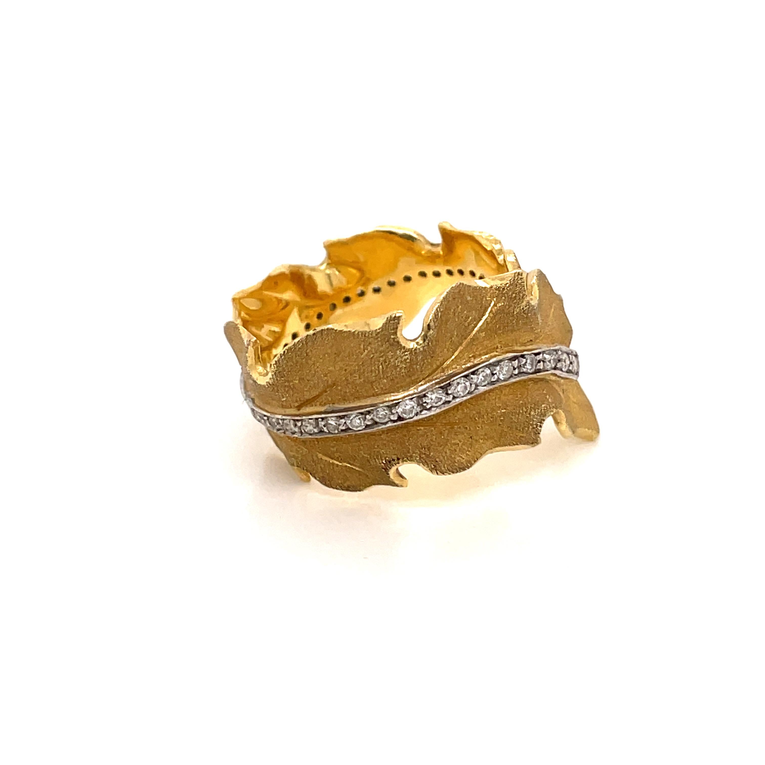 Buccellati Leaf Diamond Gold Ring 8