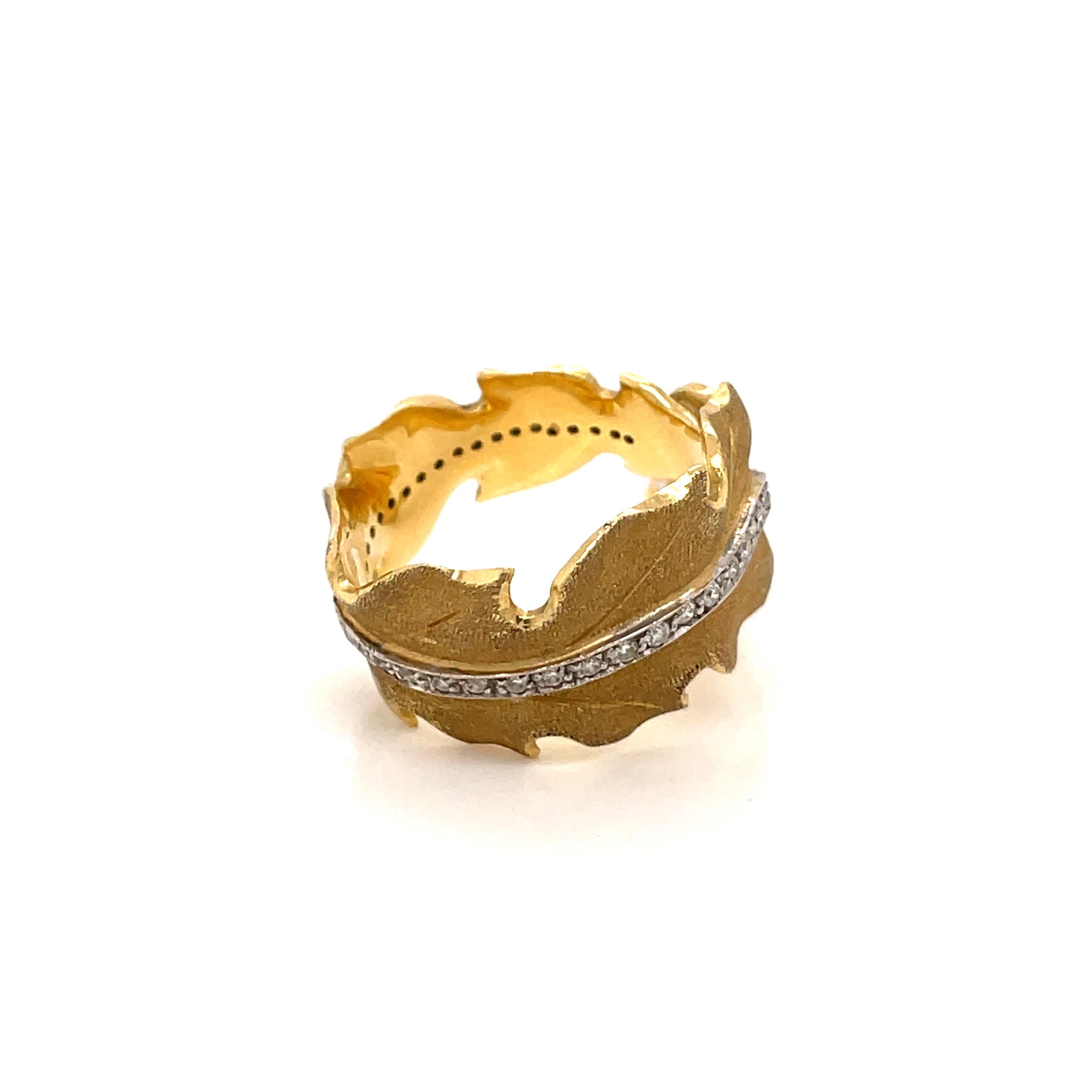 Buccellati Leaf Diamond Gold Ring 9